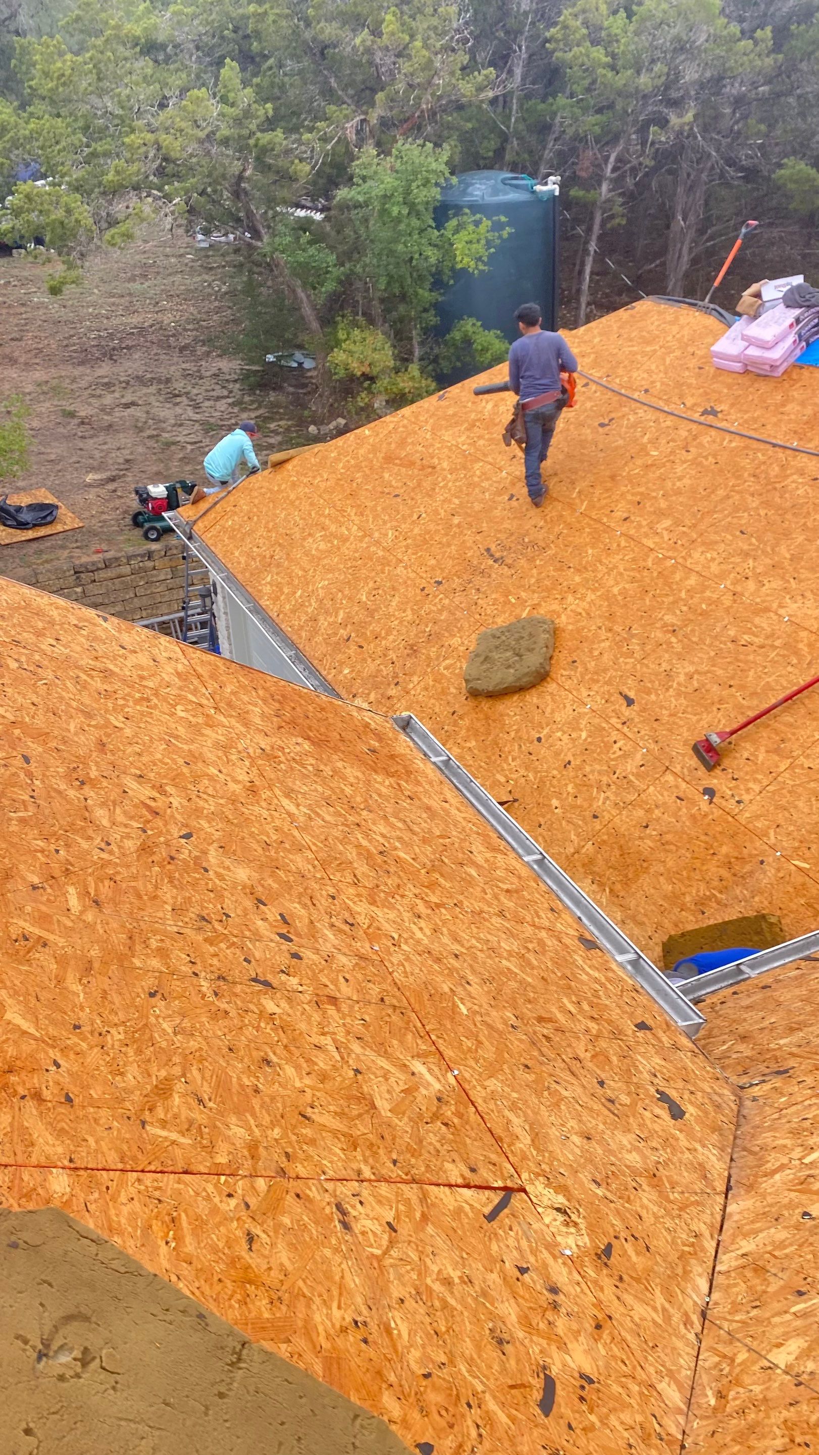 Residential Roof Replacement using Owens Corning 30 year Architectural Shingles by Premier Roofing and Contracting