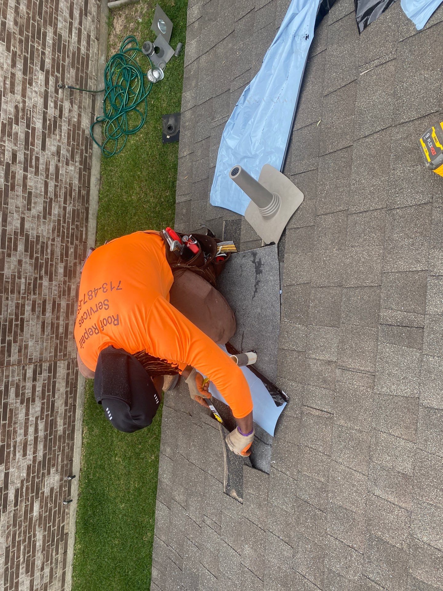Hail Damage using Owen's Corning Duration (Lifetime) Shingles by Roof Repair Company