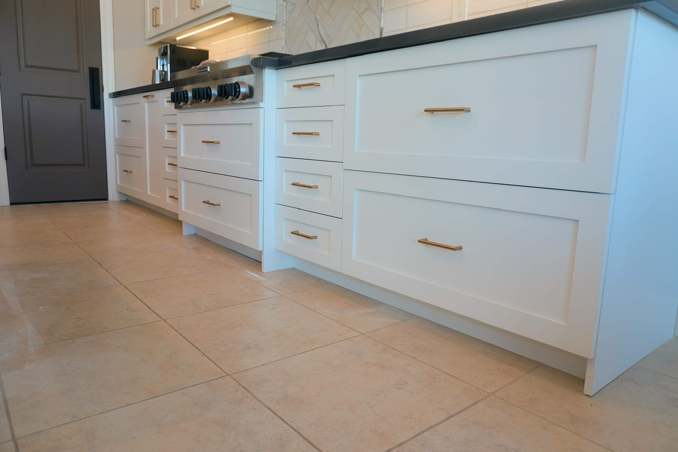 Livorno Way - Cabinets by Kowalski Painting
