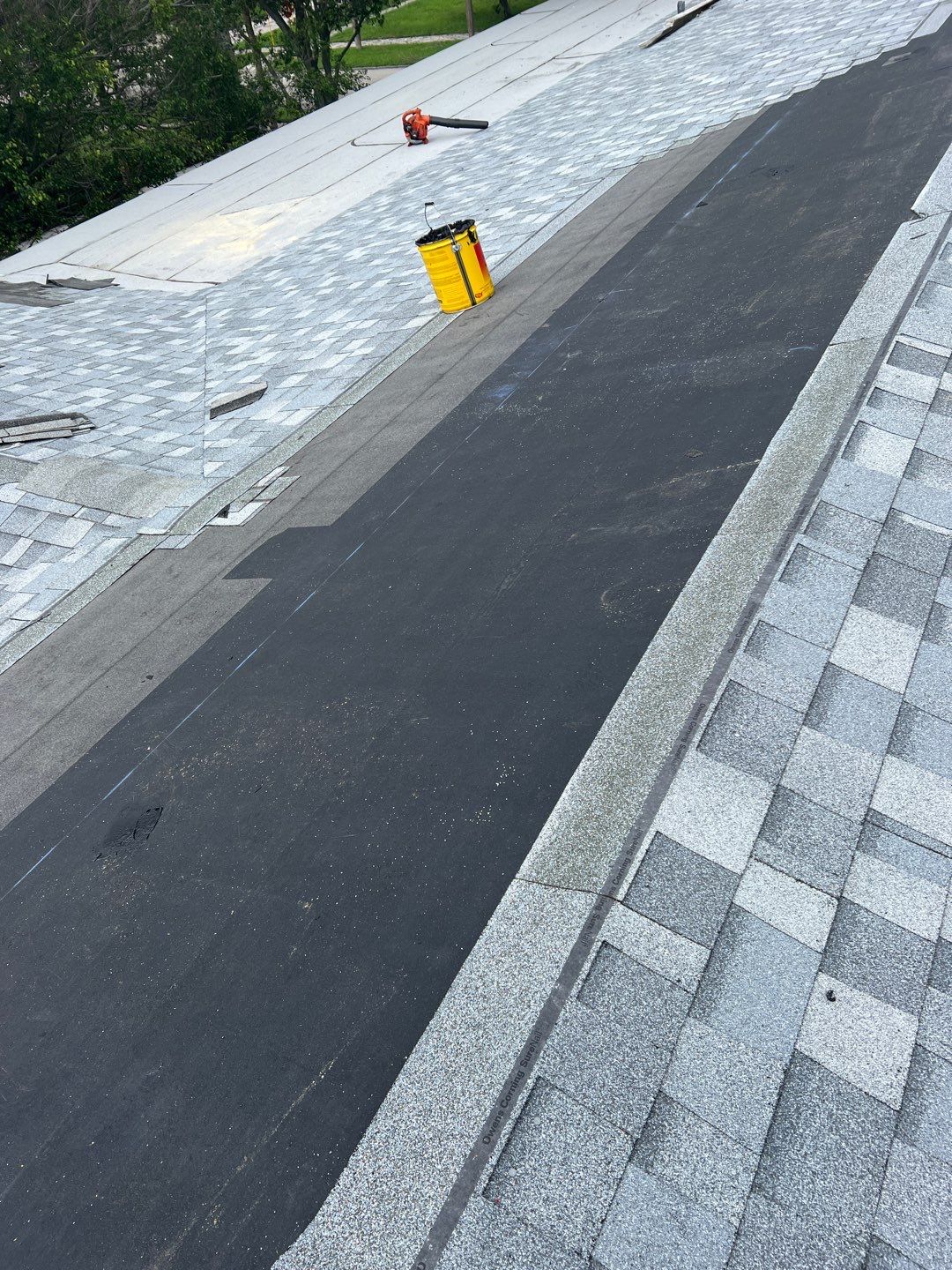 Project in St. Petersburg 33701 by Mitchell Roofing Company LLC