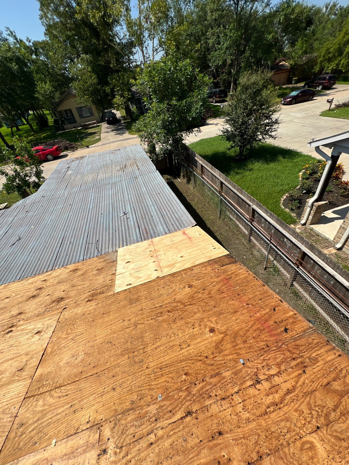 Residential Roofing Installation using Owen's Corning Duration (Lifetime) Shingles by Roof Repair Company