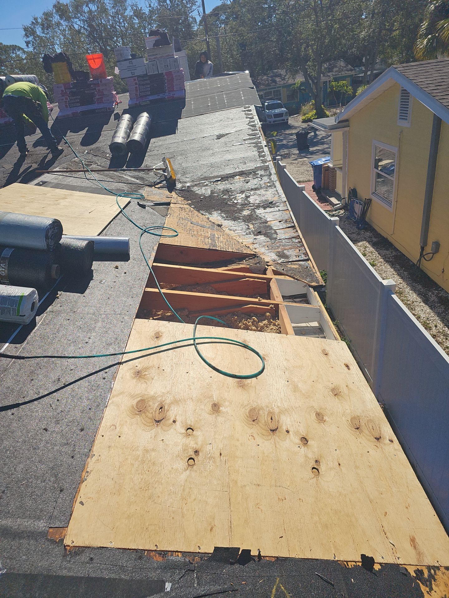 Project in St. Petersburg 33710 by Mitchell Roofing Company LLC 