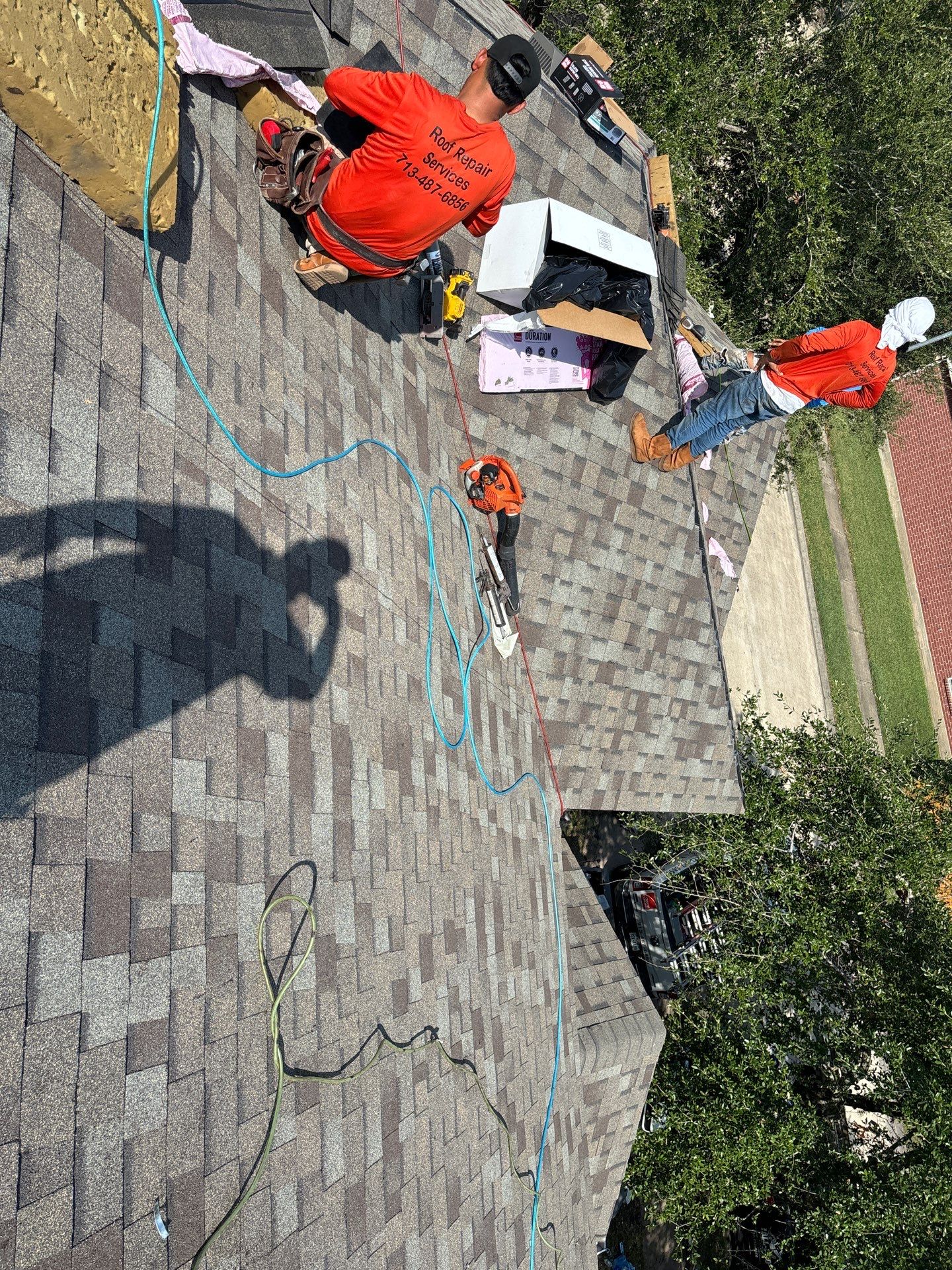 Residential Roofing Installation using Owen's Corning Duration (Lifetime) Shingles by Roof Repair Company