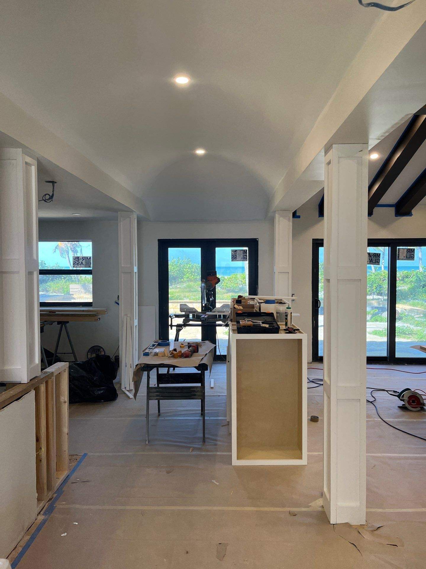 REMODELING WATERS EDGE SANIBEL by TTS Remodeling corp & Genesis Restauration