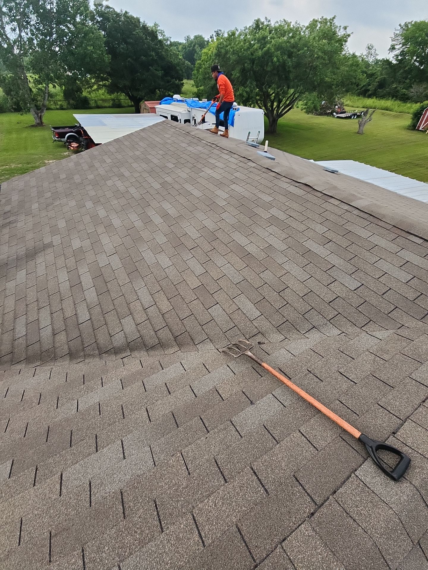 Residential Roofing Installation using Owen's Corning Duration (Lifetime) Shingles by Roof Repair Company