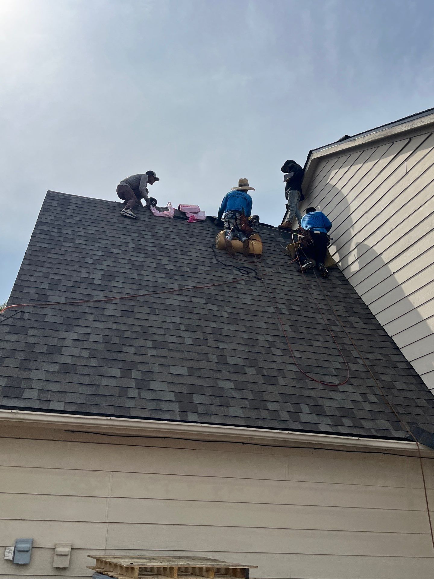 Residential Roofing Installation using Owen's Corning Duration (Lifetime) Shingles by Roof Repair Company