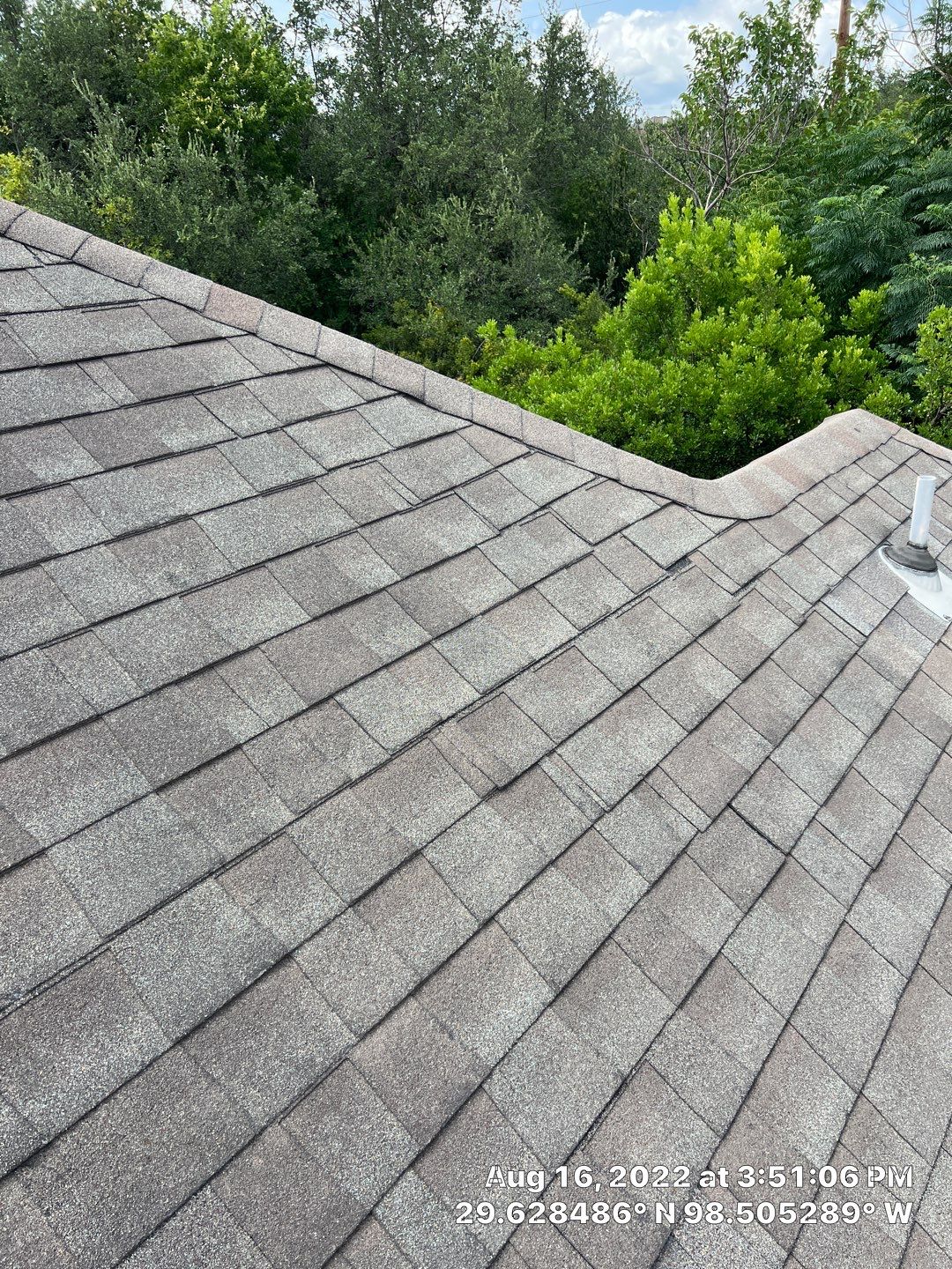 Residential Roof Replacement using Pinnacle Pristine 30 Year Laminate Shingles by Premier Roofing and Contracting