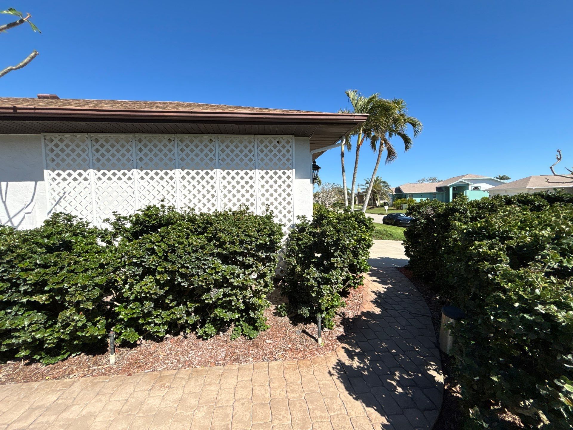 Roofline Upgrade with New Fascia Boards in Bradenton FL by Gutter Professors