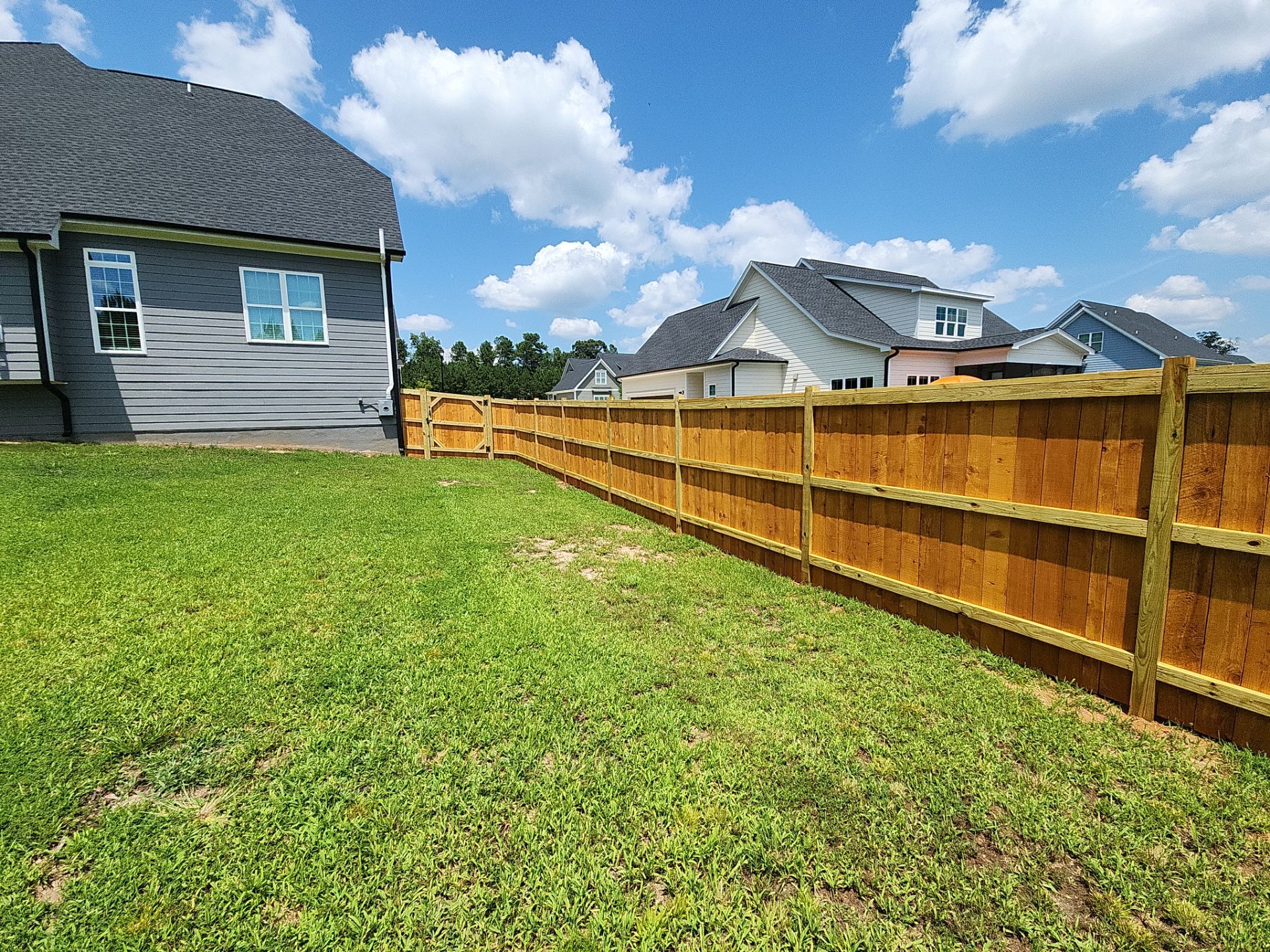 Wood Fence using Wood Sealant by DuraSeal
