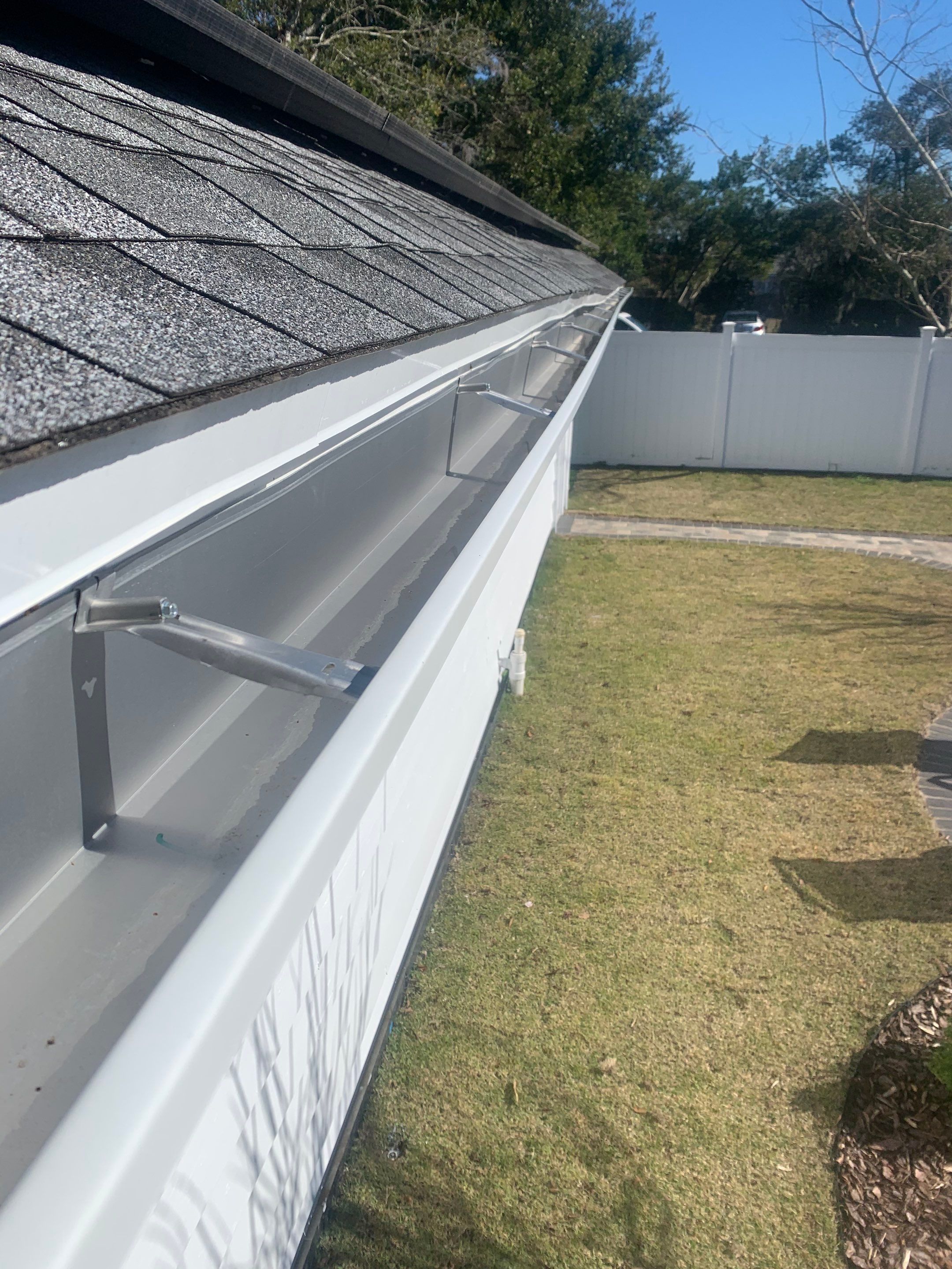 Gutter Installation using K-Style Seamless Gutters in Milton FL by Gutter Professors