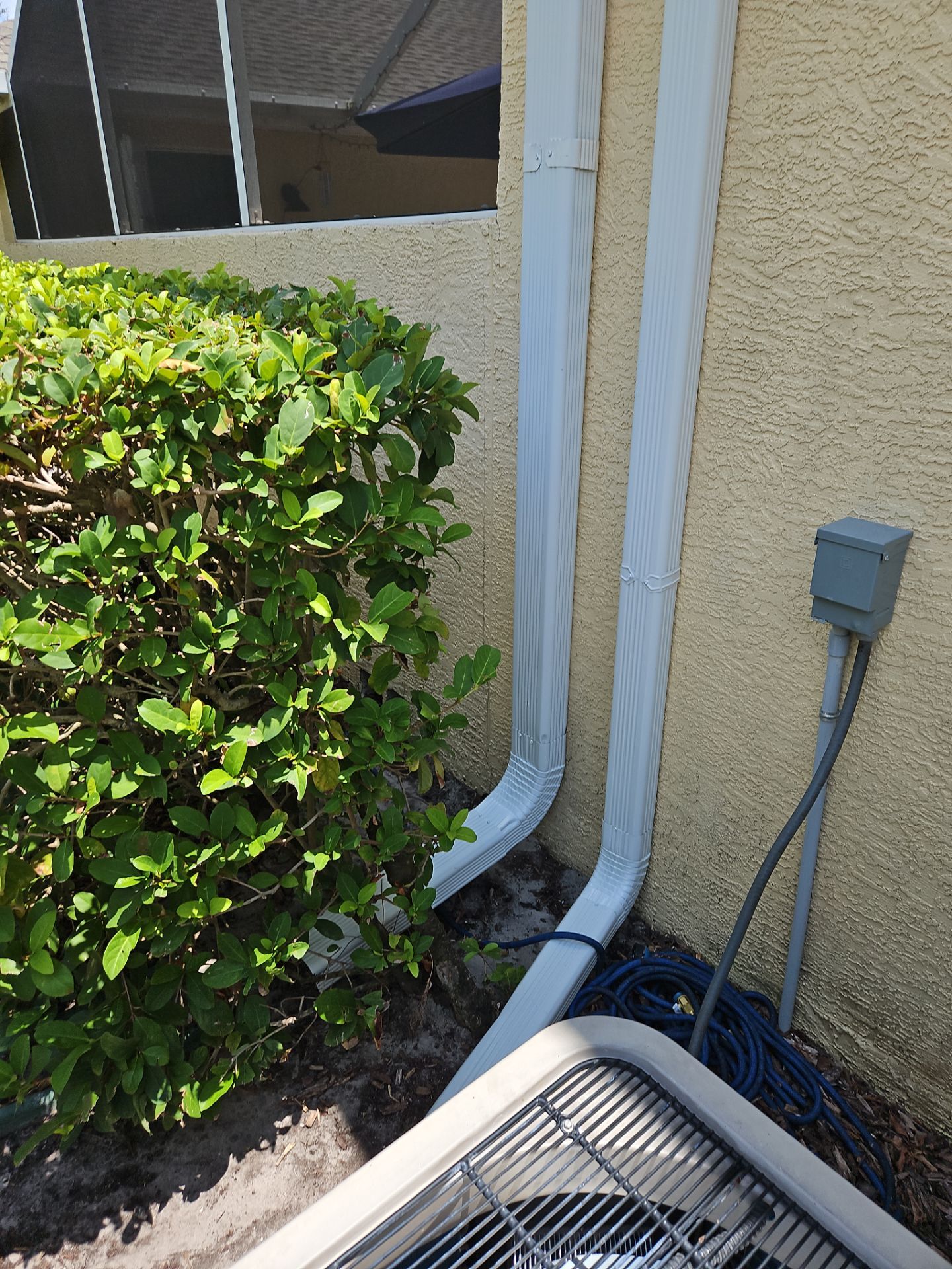 Gutter Cleaning Service and Gutter Guard in Fort Myers FL by Gutter Professors