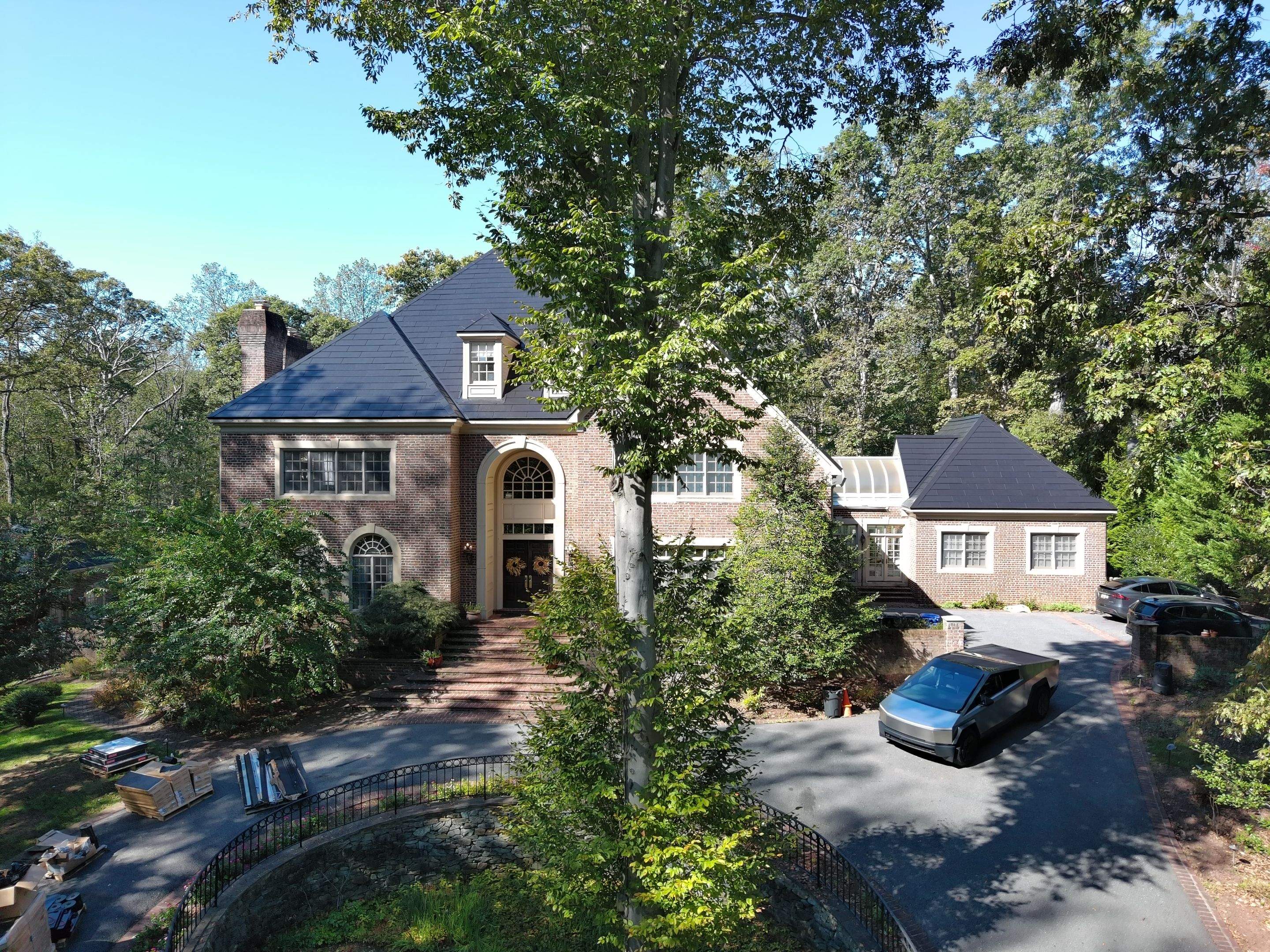 Extravagant Tesla Solar Roof in Maryland by American Home Contractors