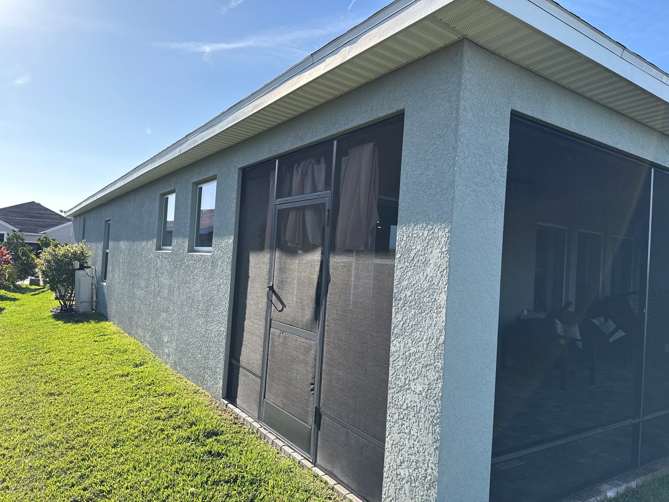 One-Story House Wash & Driveway Cleaning in Trevesta – Palmetto, FL by Sunshine AquaWash