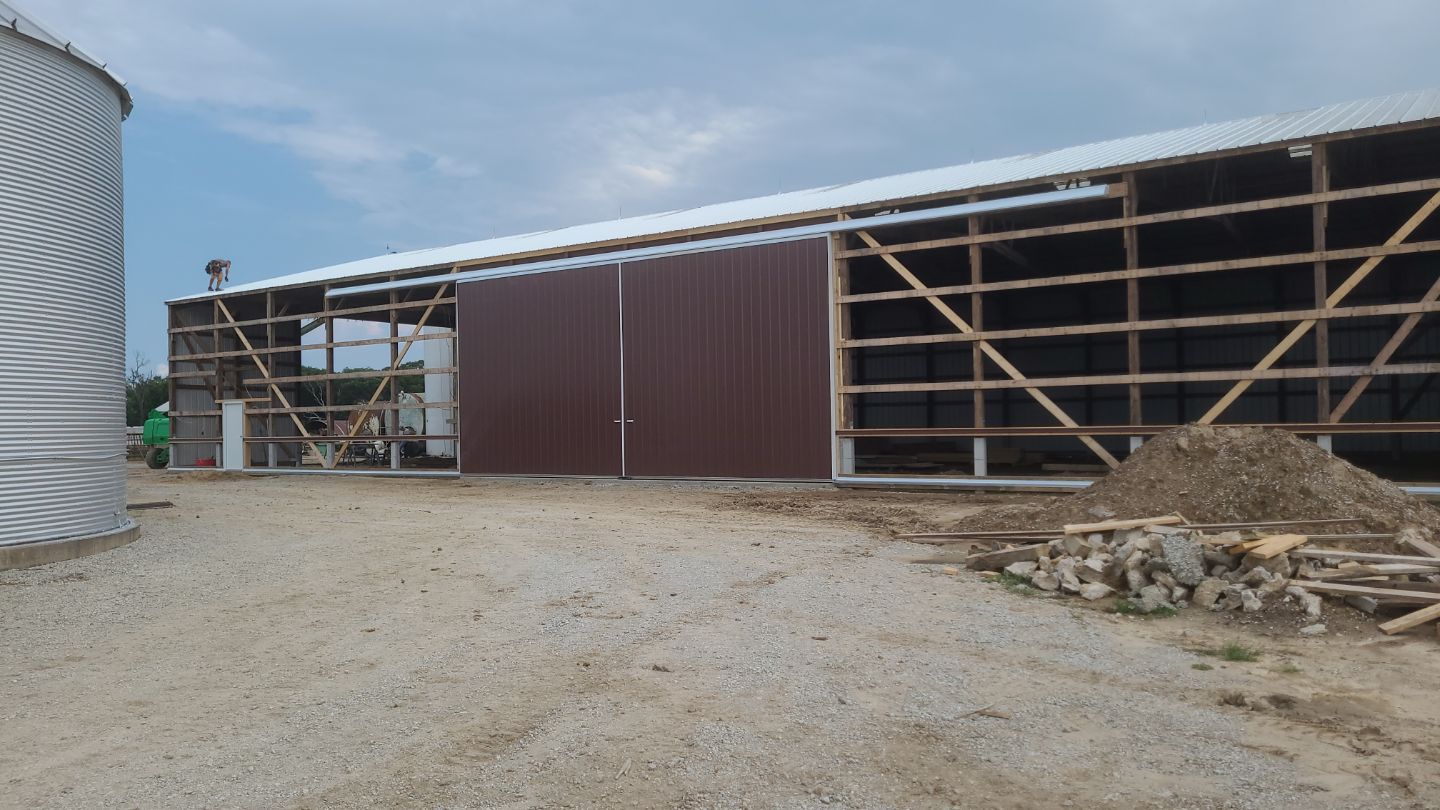 Raise post frame building by Dagny Builders