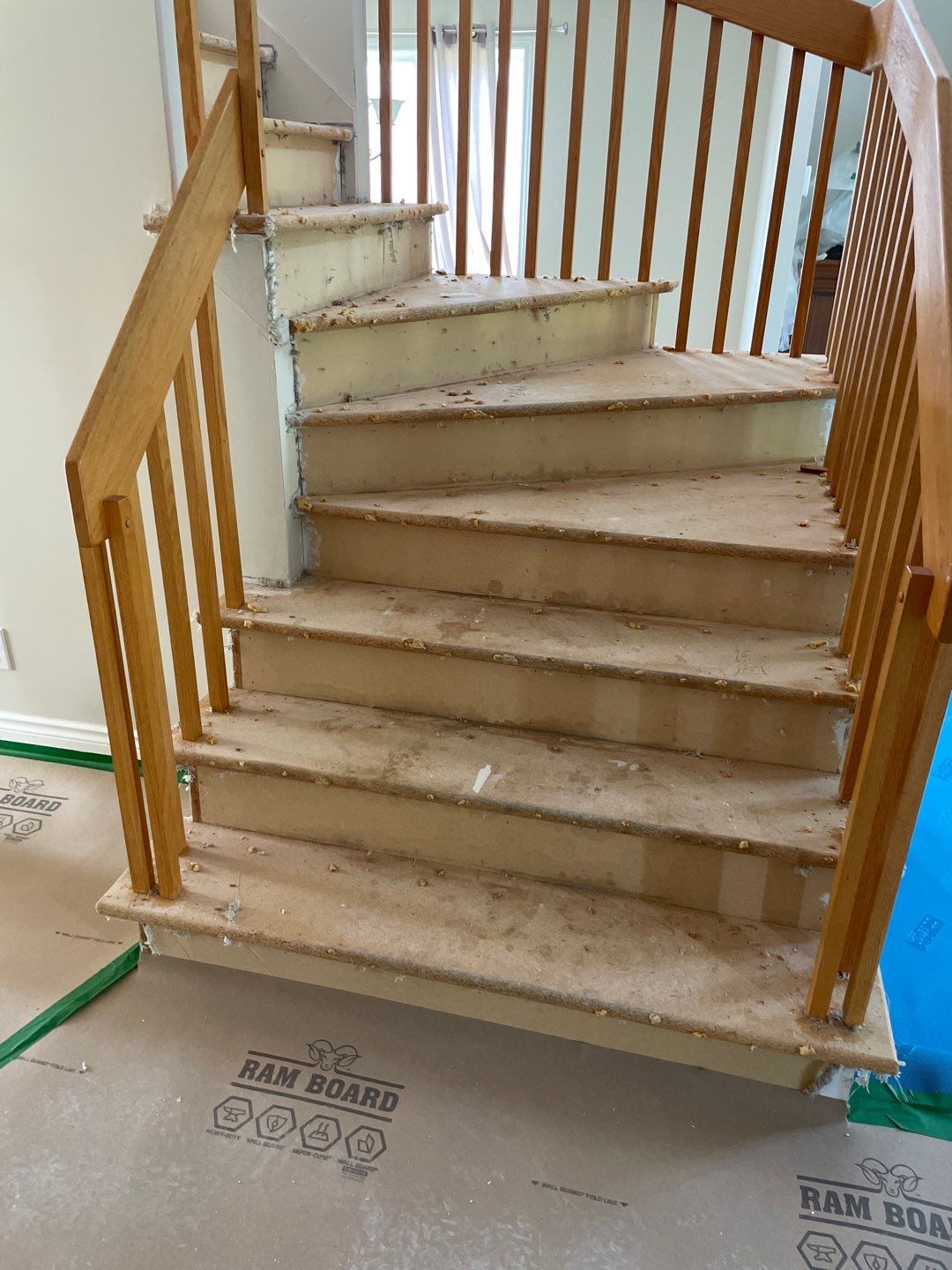 Full house reno by Eco-Nature Construction Inc.