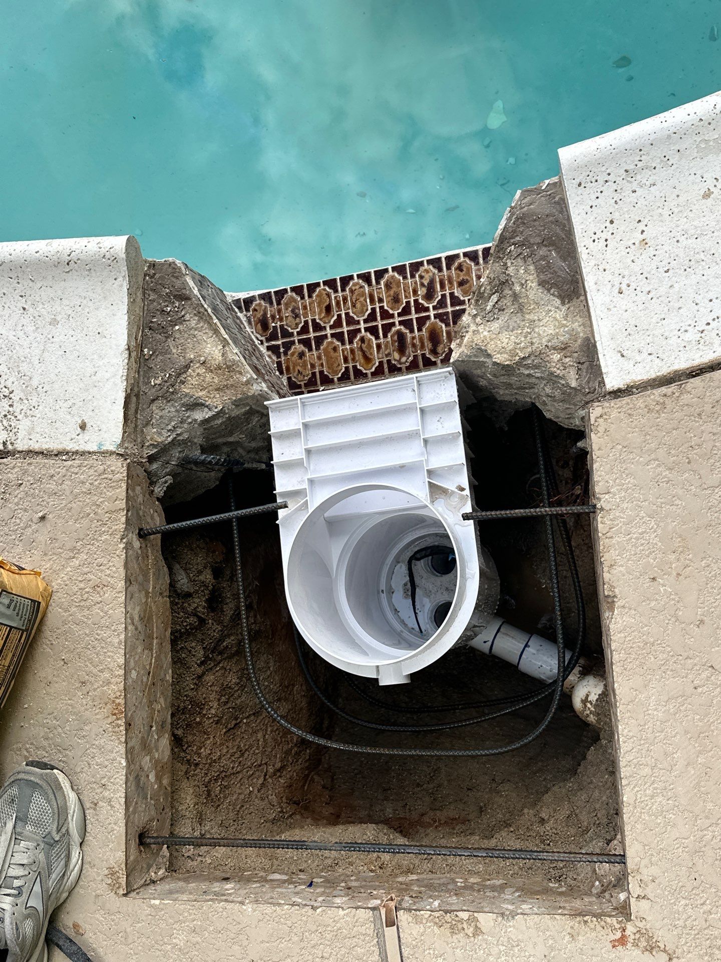 Arlington Skimmer Replacement by Sink or Swim Pools