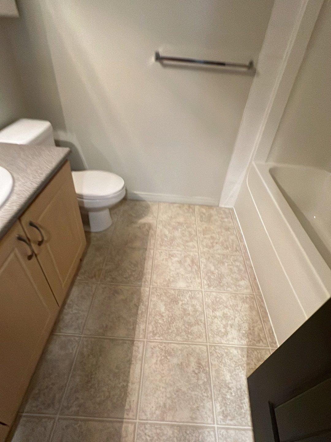 Moveout Clean - Very dirty by Tidyups Cleaning Service Inc