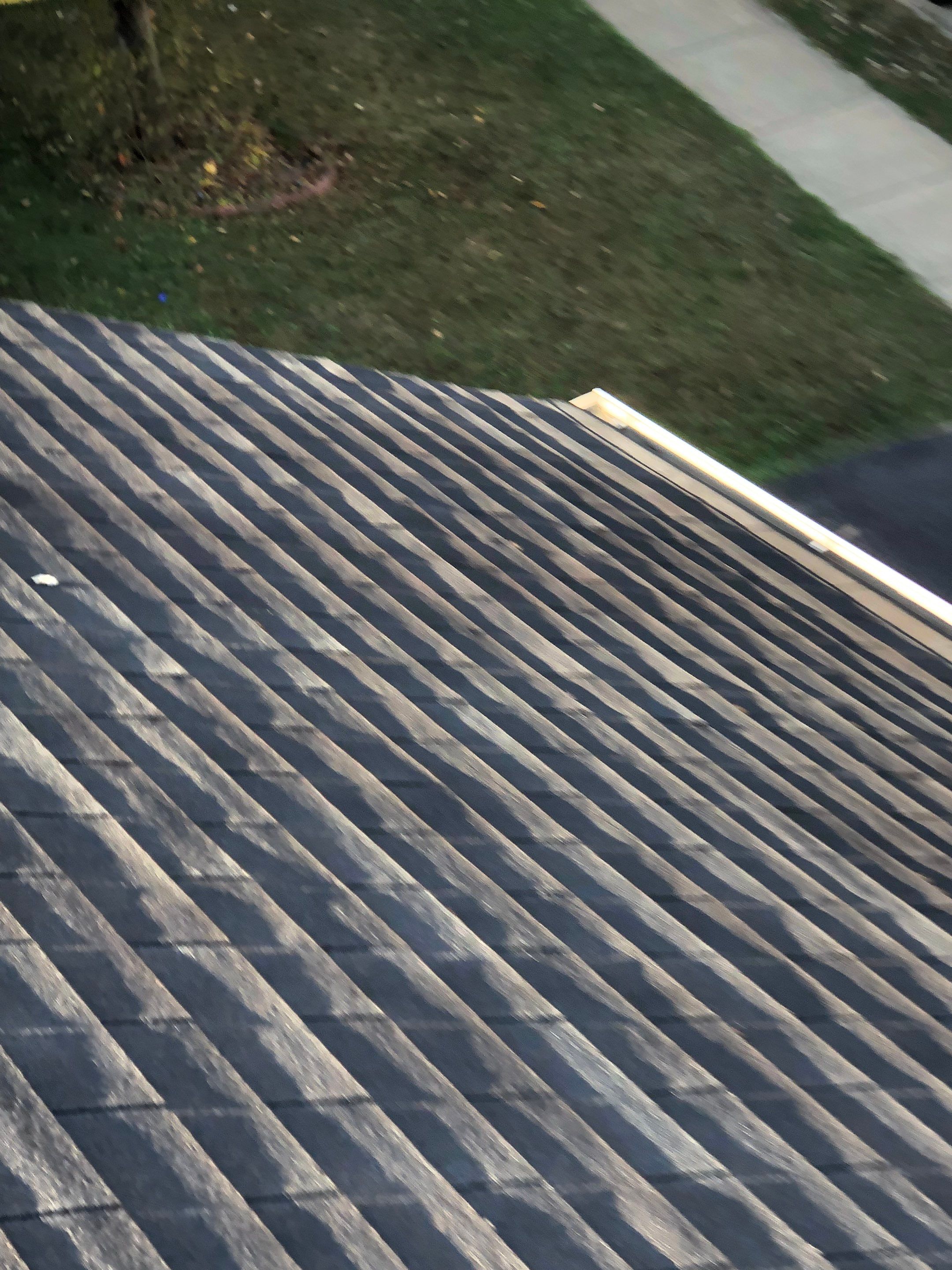 Woodbridge CertainTeed Landmark Roof in Charcoal Black by RM Banning, Inc.