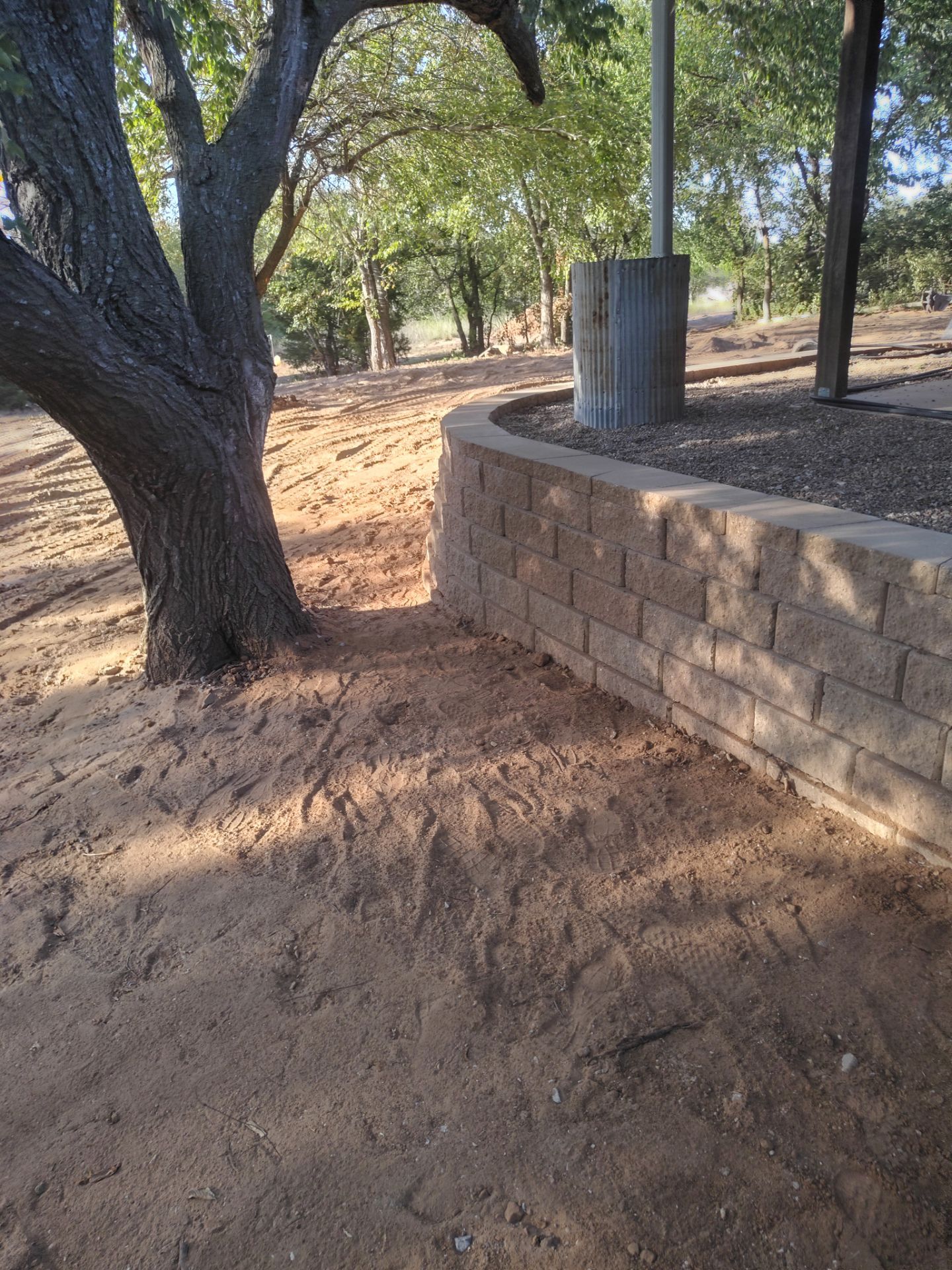 Retaining Wall by Clays Services Inc