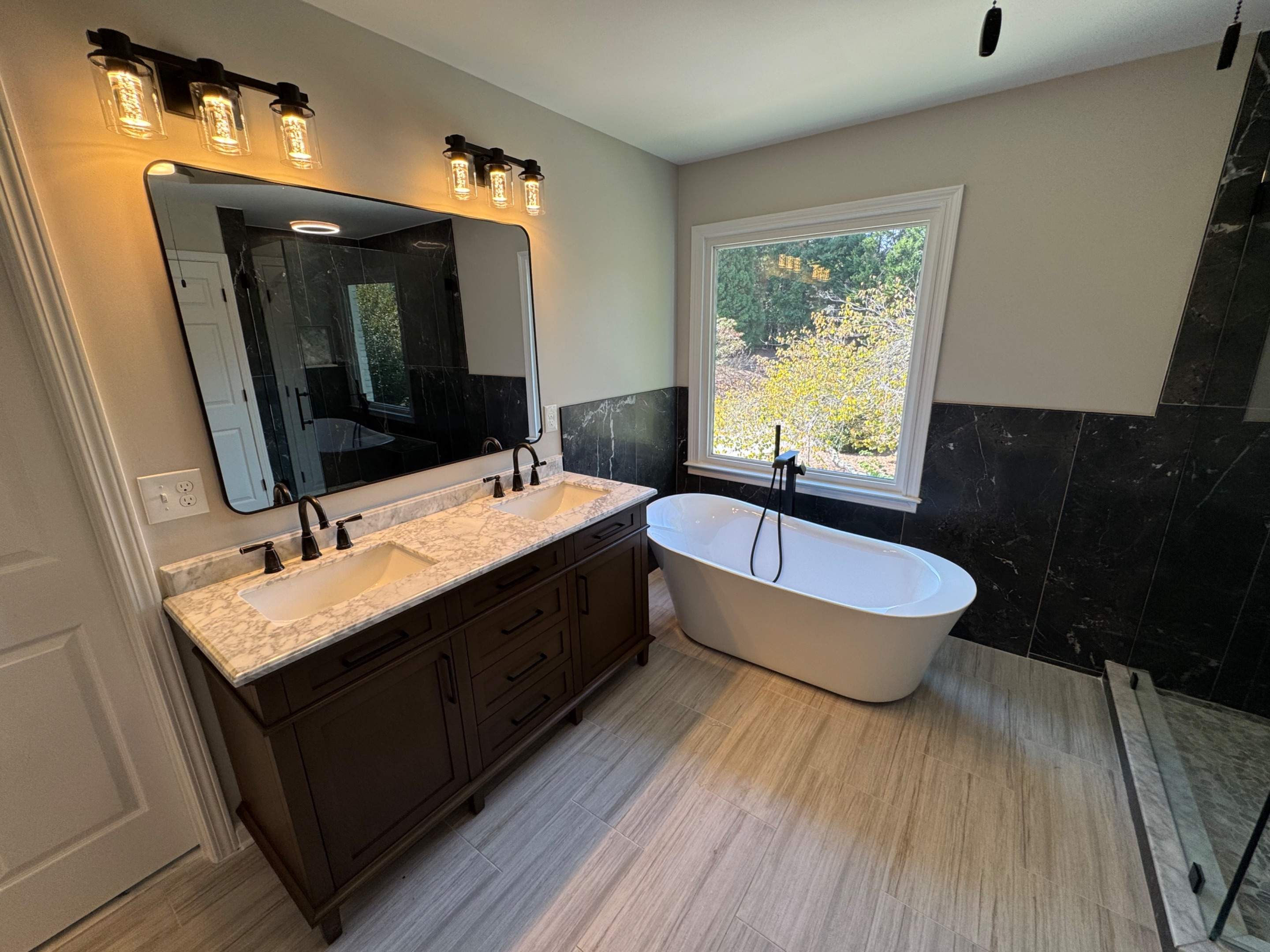 Master bathroom renovation by Prudencio