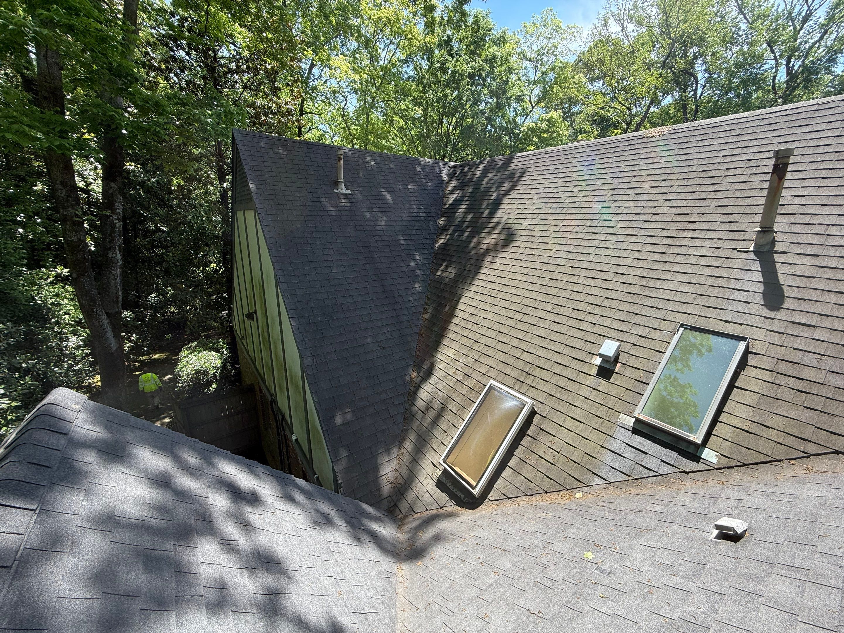 Roof Replacement in East Memphis by Revival Roofing Services