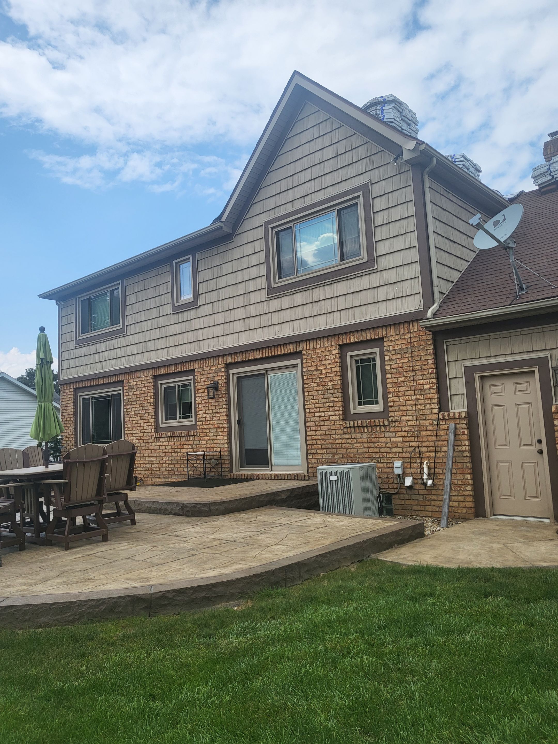 ATLAS PINNACLE COLOR: MAJESTIC SHAKE by Eagle Eye Roofing