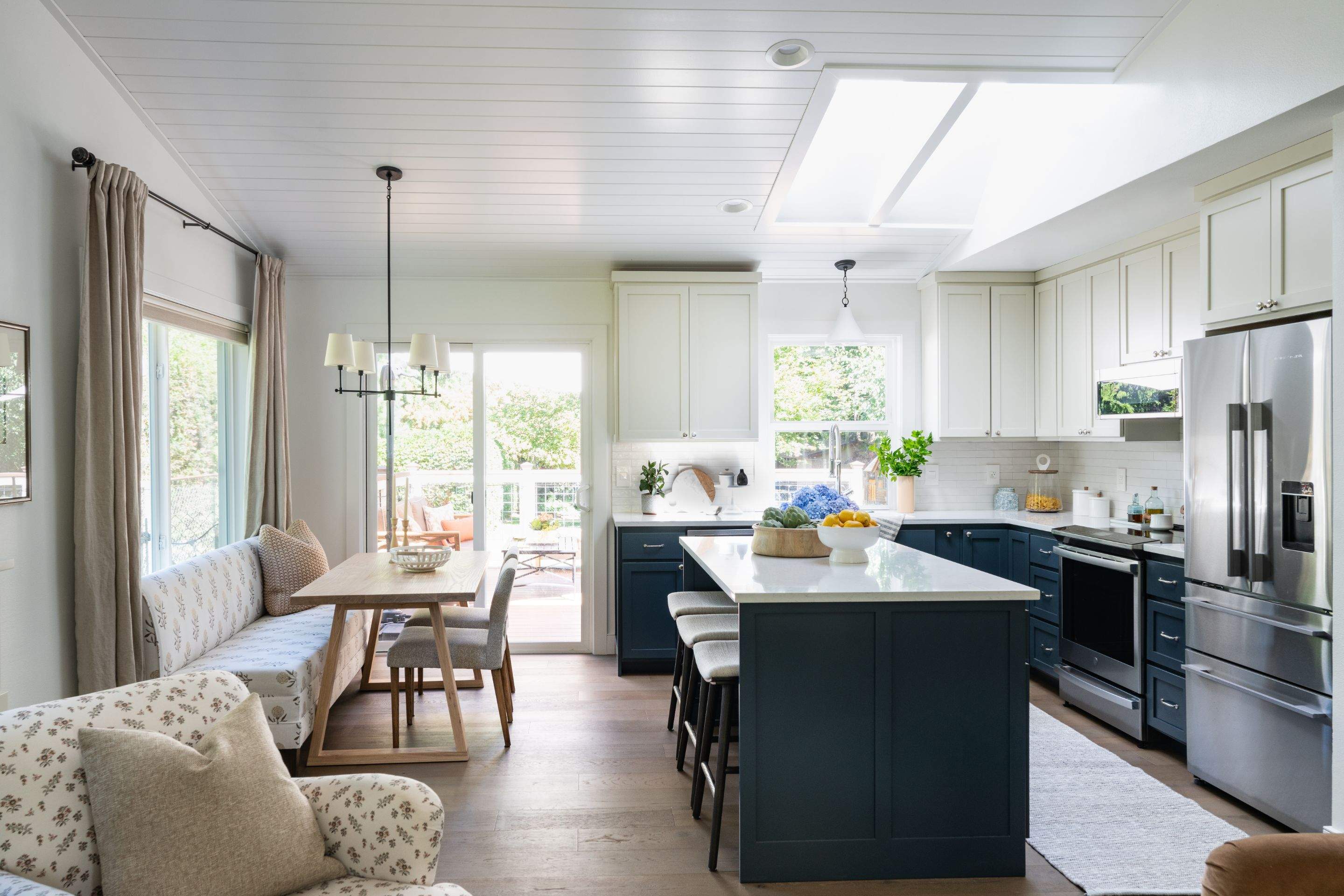 South Everett Remodel by LinMak Construction