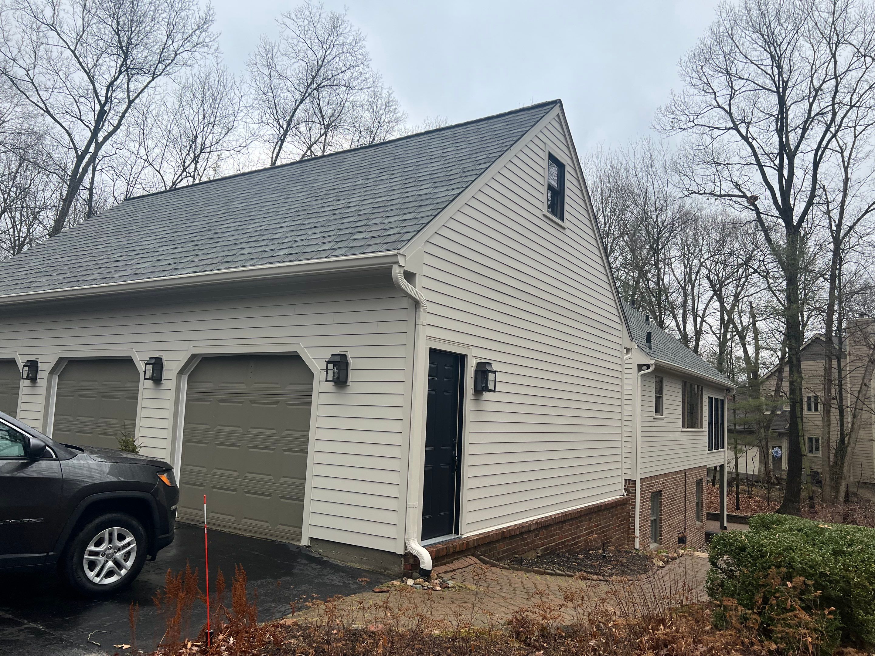 CertainTeed Roof and James Hardie Siding Installation by Bloomfield Construction & Restoration