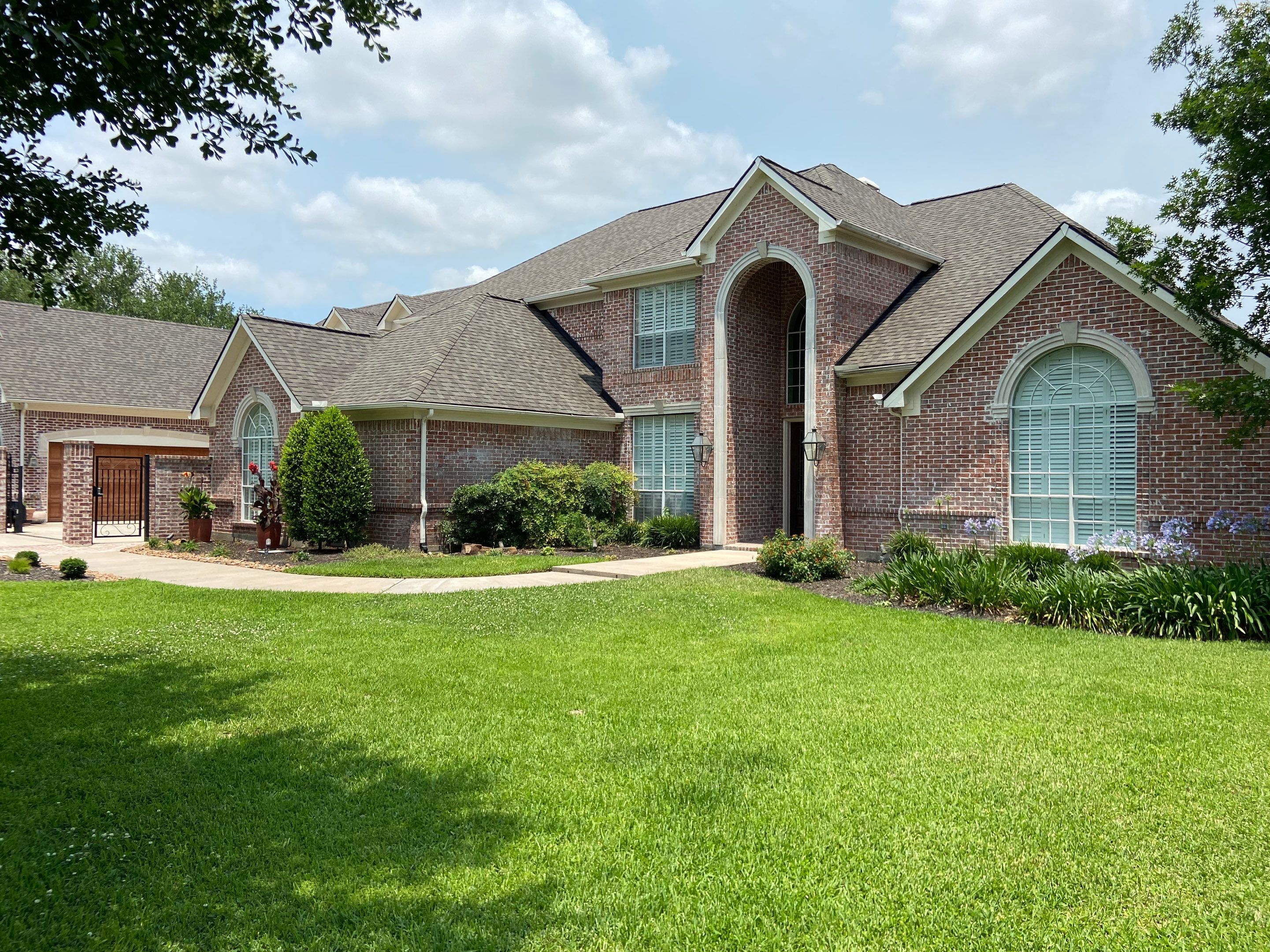 Residential Roofing Installation using Landmark by All-Pro Roofing