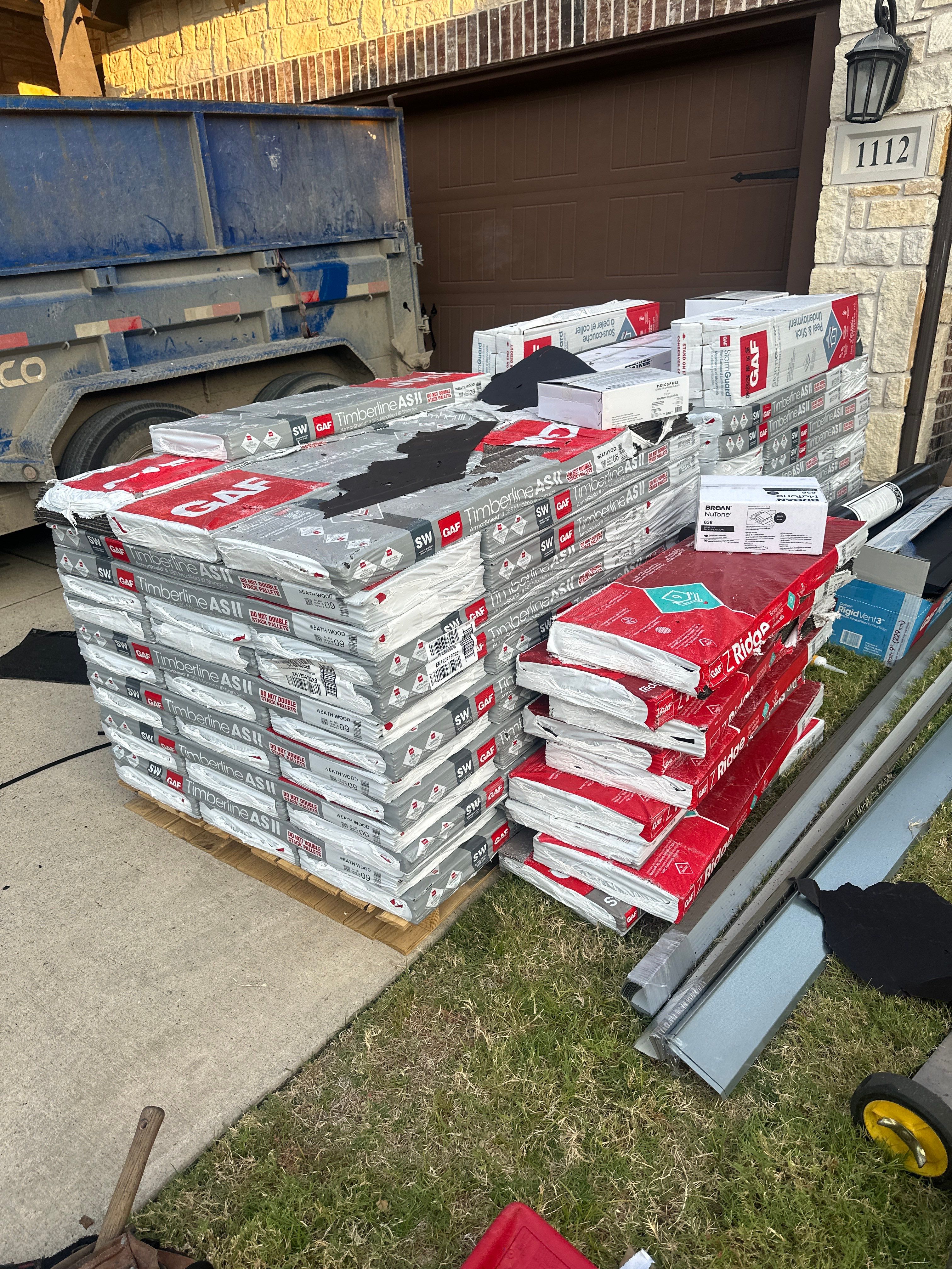 GAF HDZ - Weathered Wood by Elite Roofing LLC