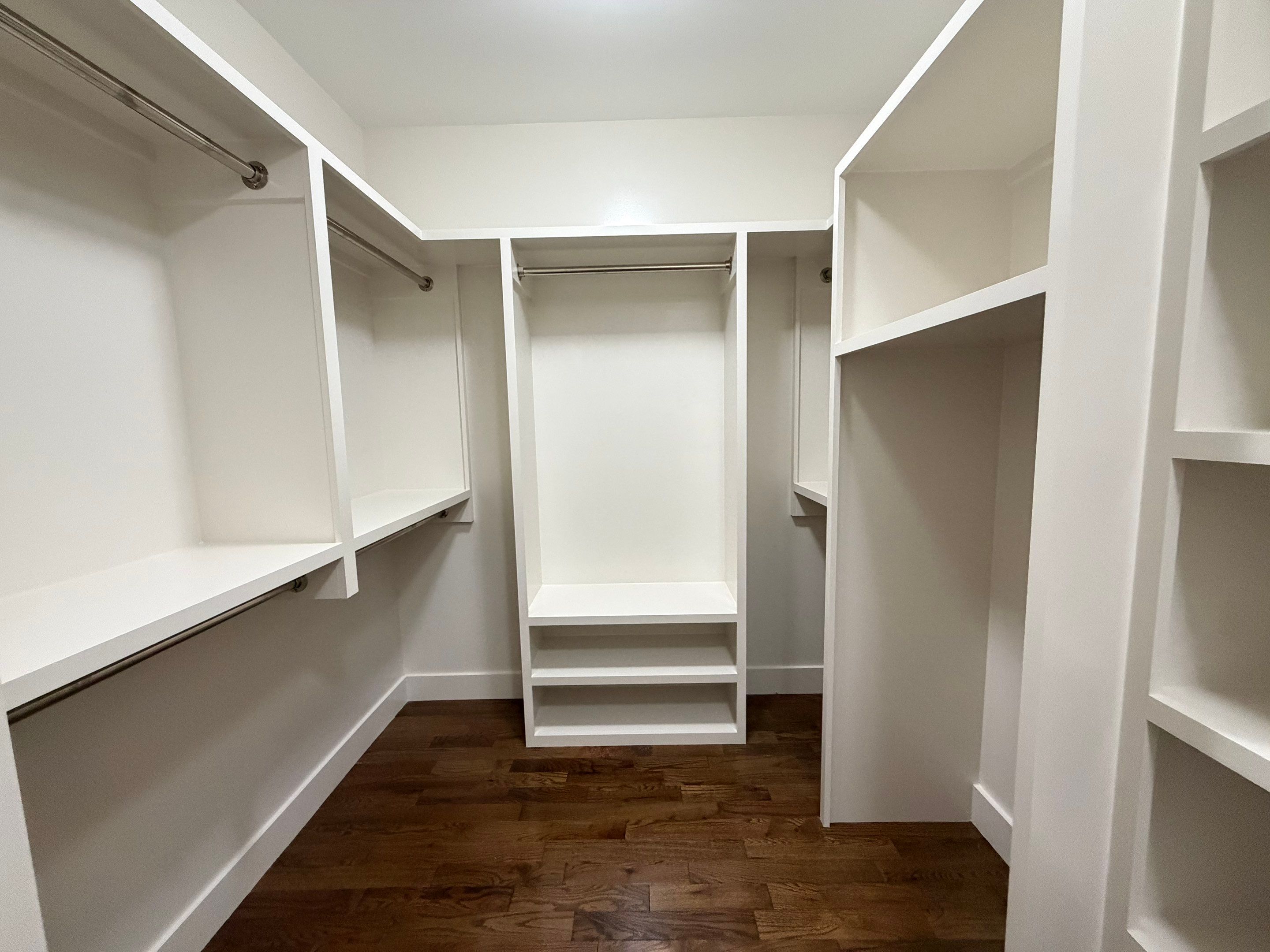 Custom Closet in Brentwood by Music City Improvements