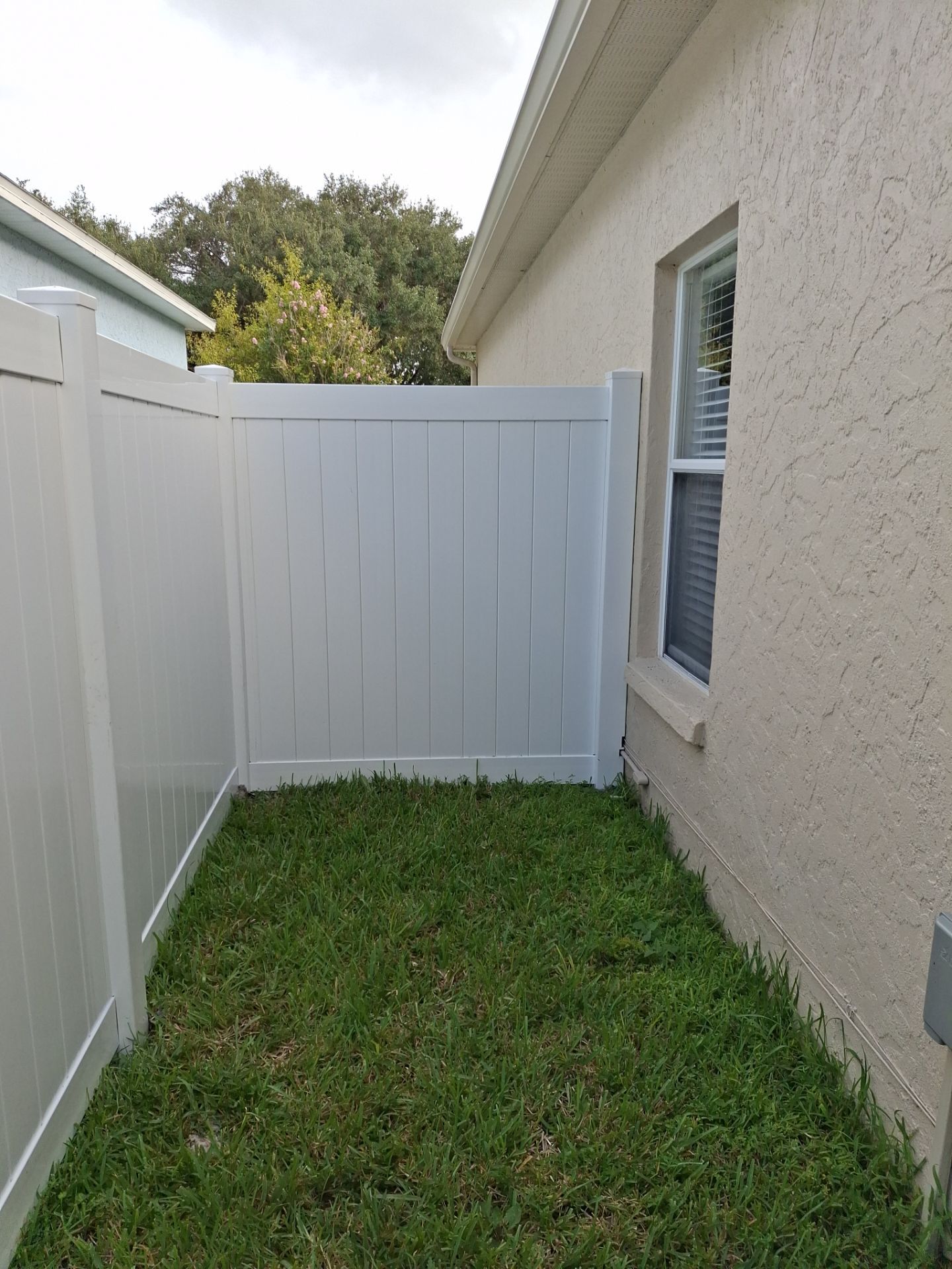 12308 Hollybush Terrace by H&Y Fence