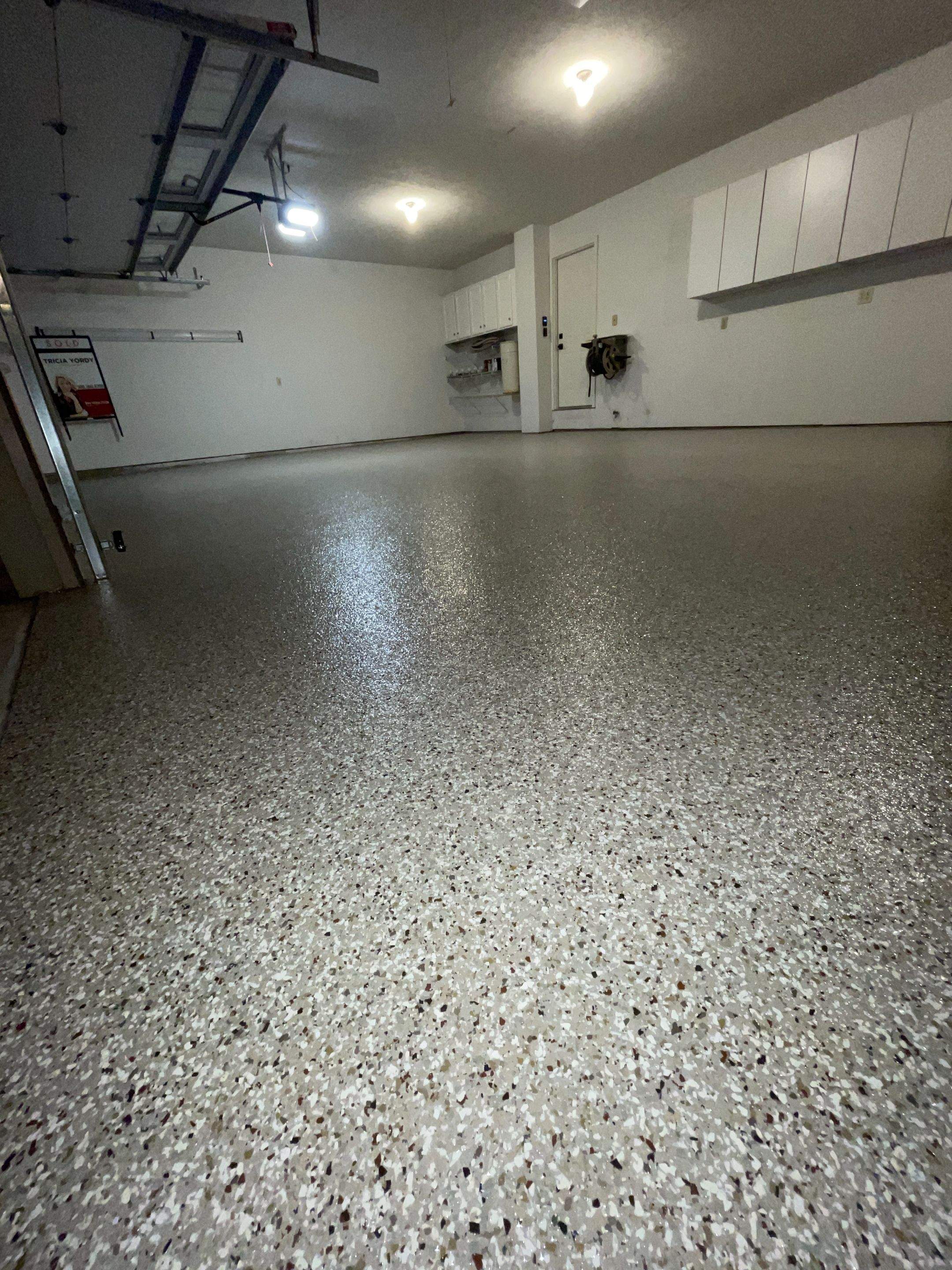 Creekbed Garage Morton by Loud Bros