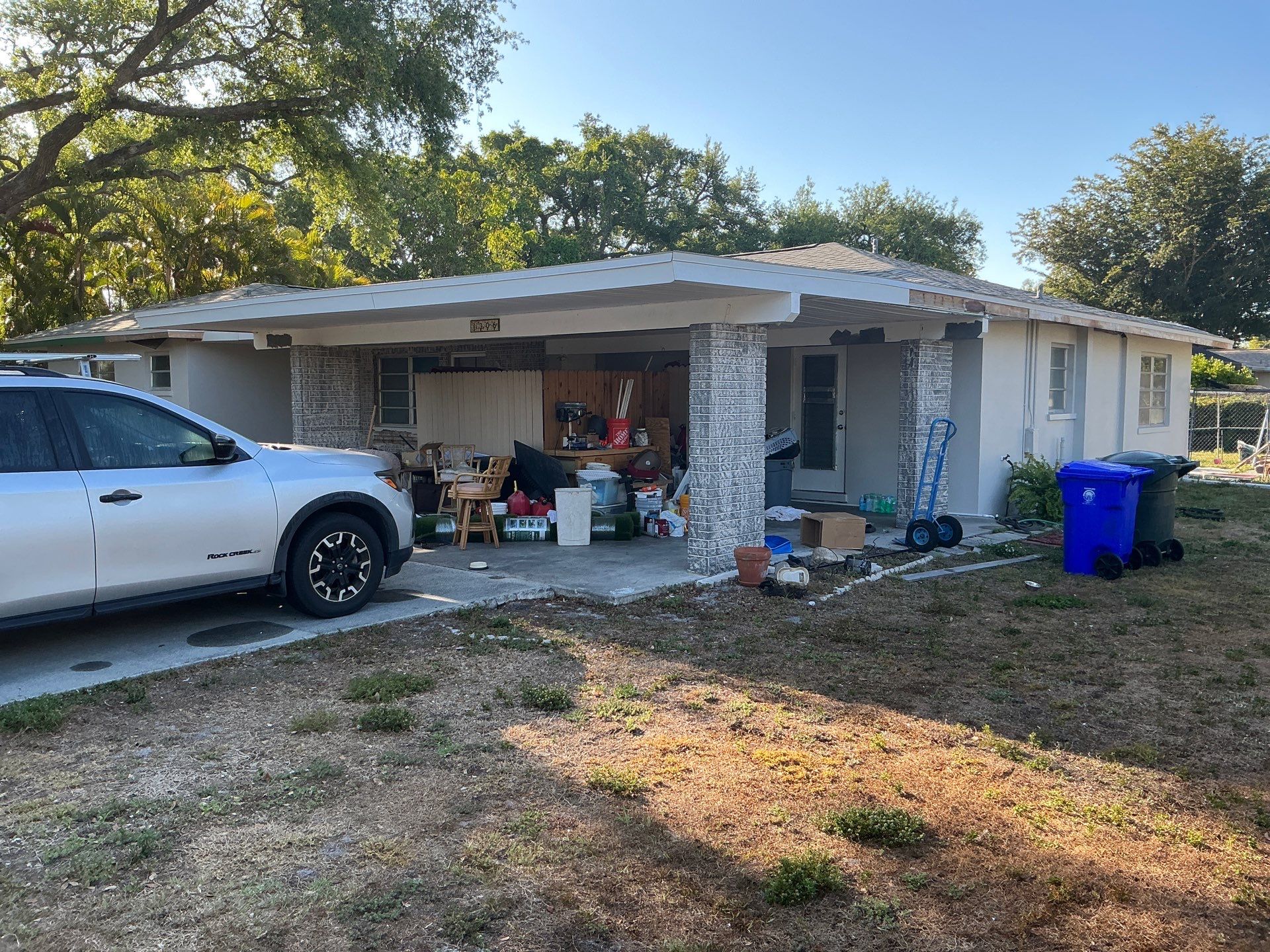 Seamless Galvalume Gutters Installation using Galvanized Gutters in Fort Myers FL by Gutter Professors