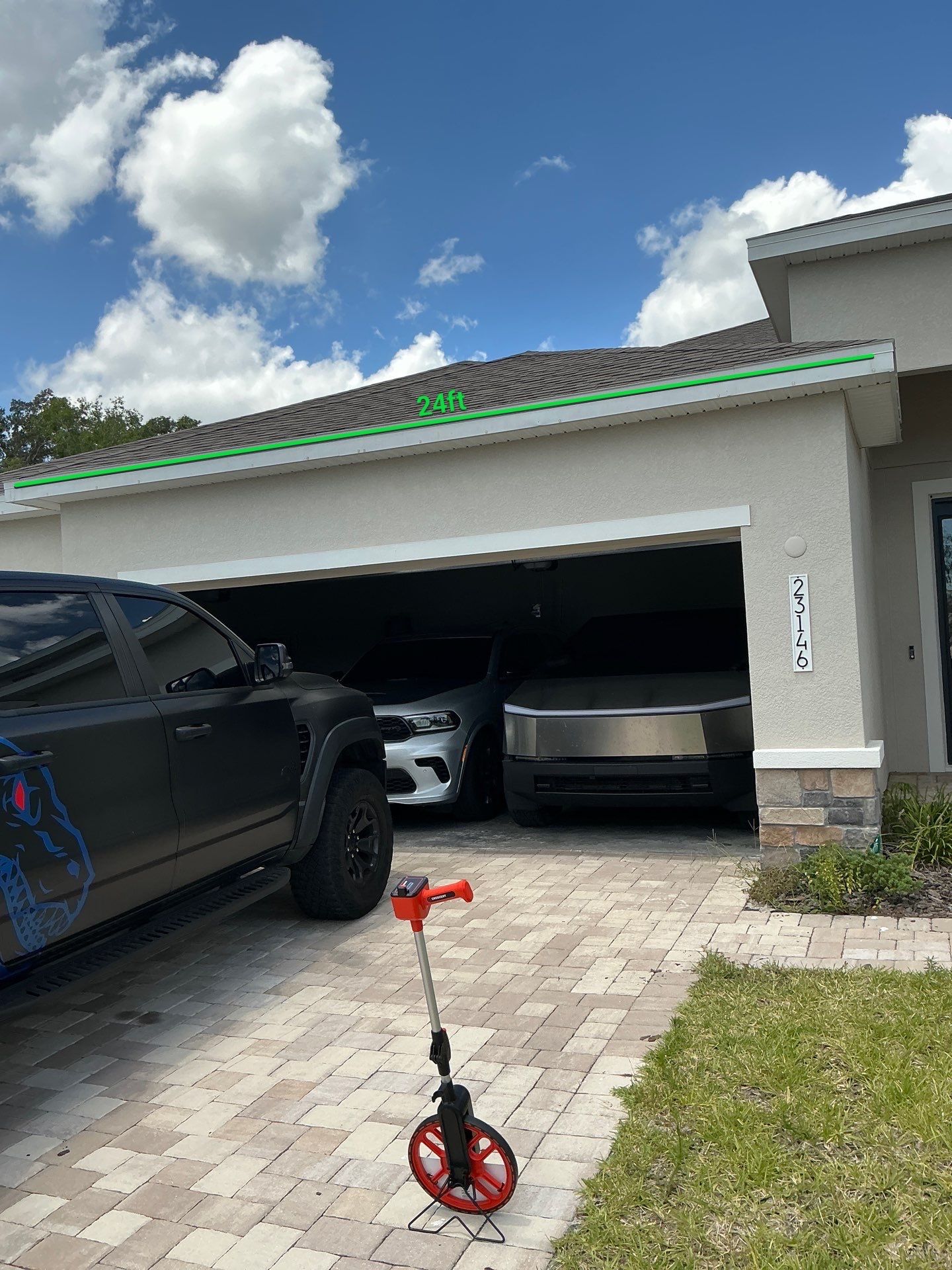 Seamless Gutters with Elegant Design in Lutz FL by Gutter Professors