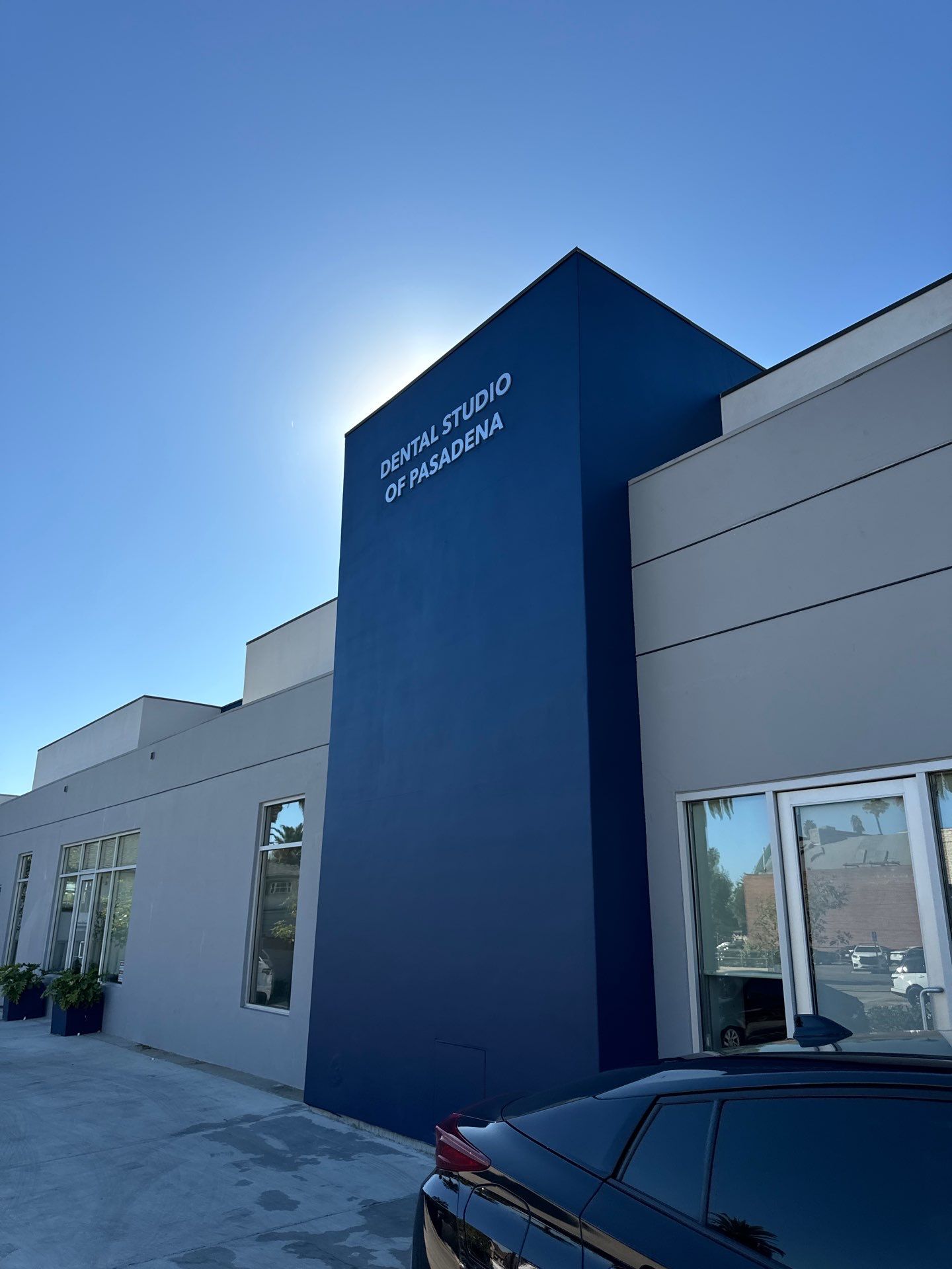 Project in Pasadena by Golden State Signs