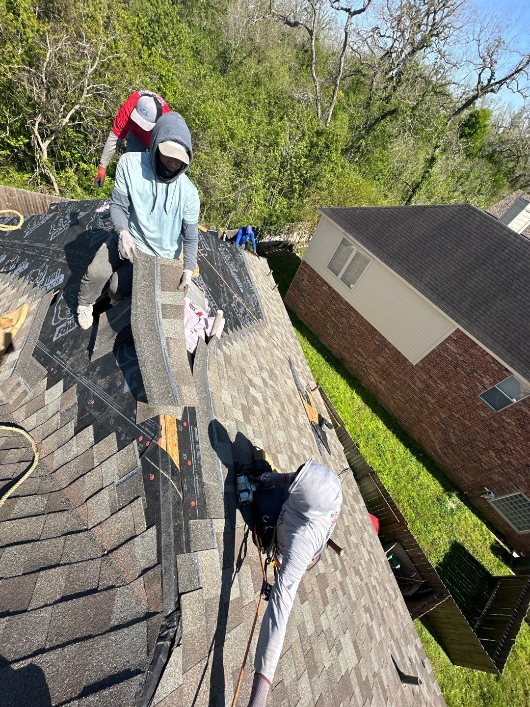 Residential Roofing Installation using Owen's Corning Duration (Lifetime) Shingles by Roof Repair Company