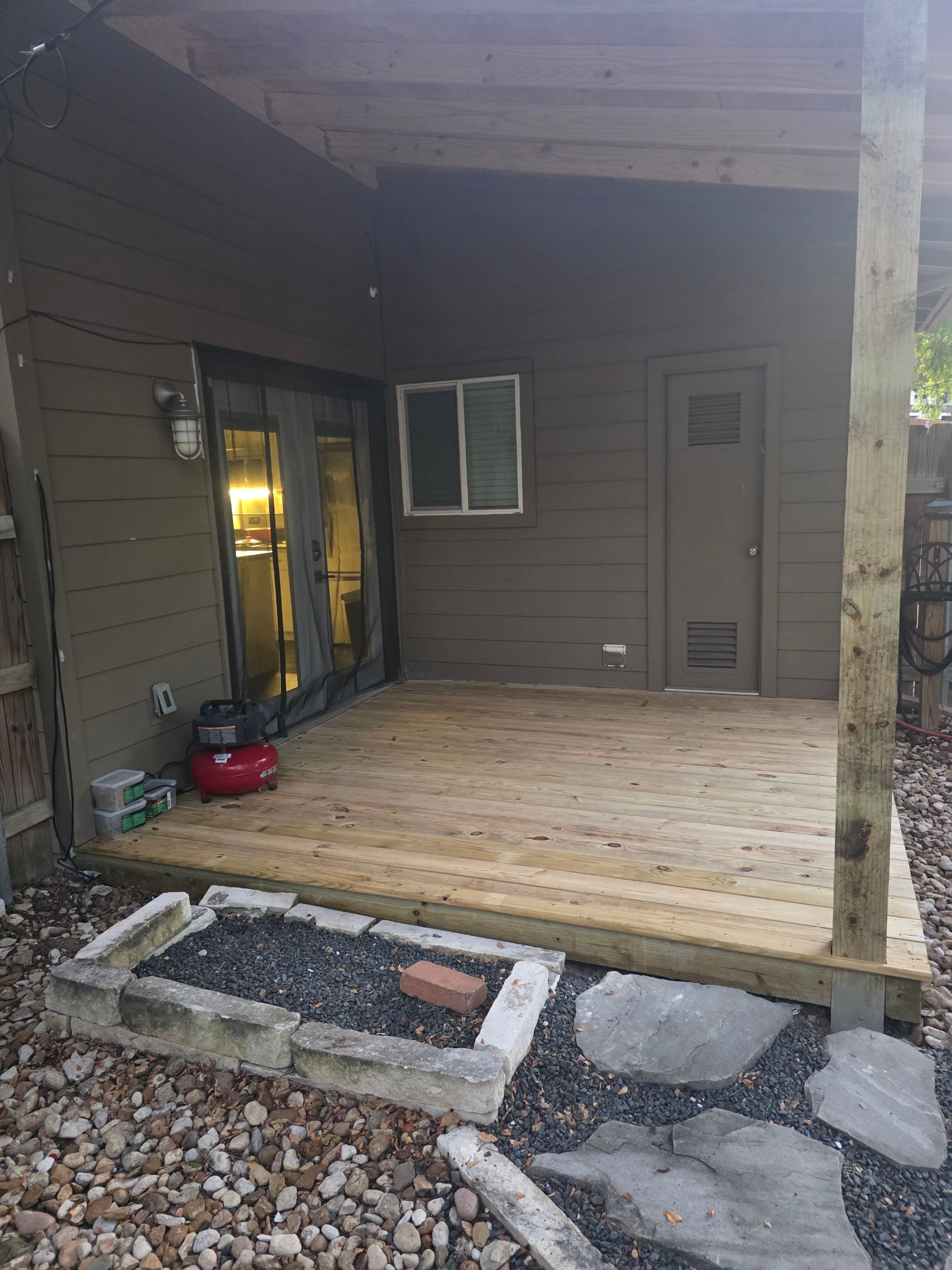 Matched porch by REPS OF TEXAS