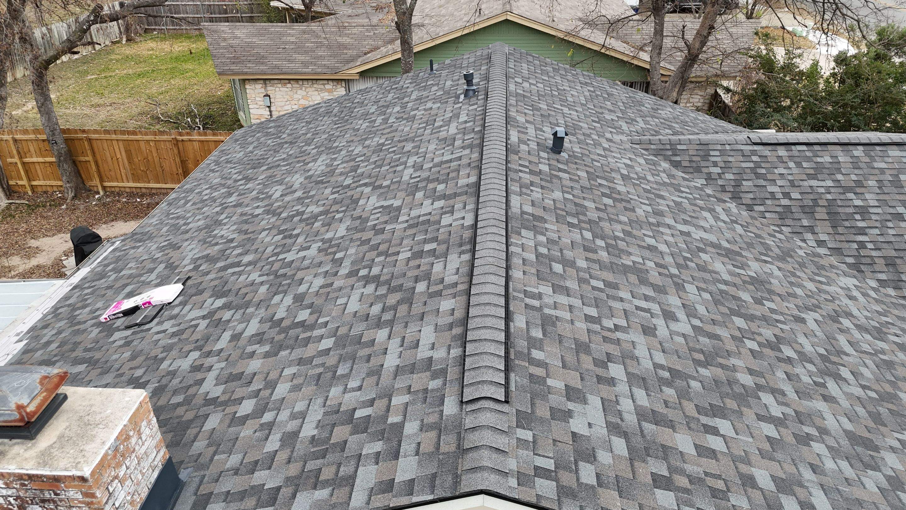 Williamsbur Gray - Owens Corning TruDefinitios Duration + Dark Bronze -  L&A Metals by RoofsOnly.com