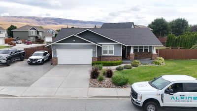 Full Residential Roof Replacement and Shingle Siding in East Wenatchee