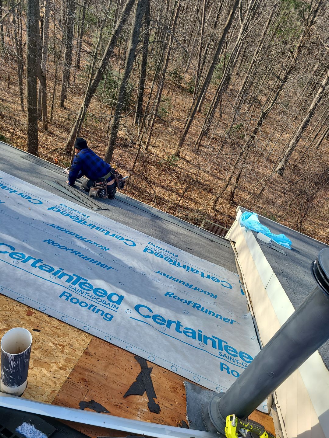 Alexandria CertainTeed Landmark Pro Roof in Max Def Pewterwood  by RM Banning, Inc.