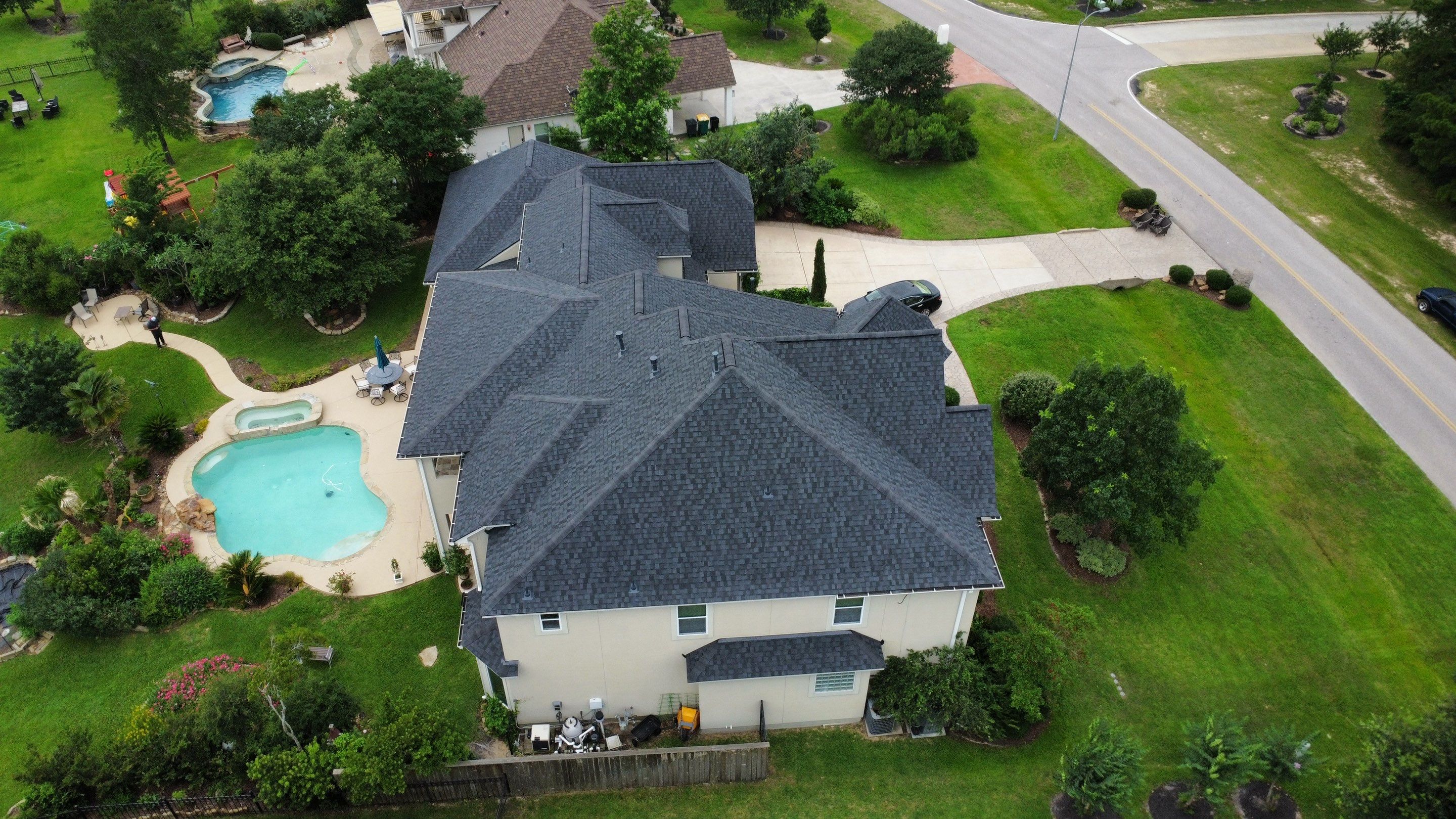 Roof Replacement in Spring, Tx by Super Roofer LLC