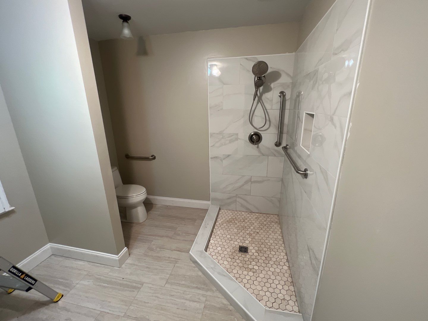 Russet Woods - Bathroom by Pillar and Pine