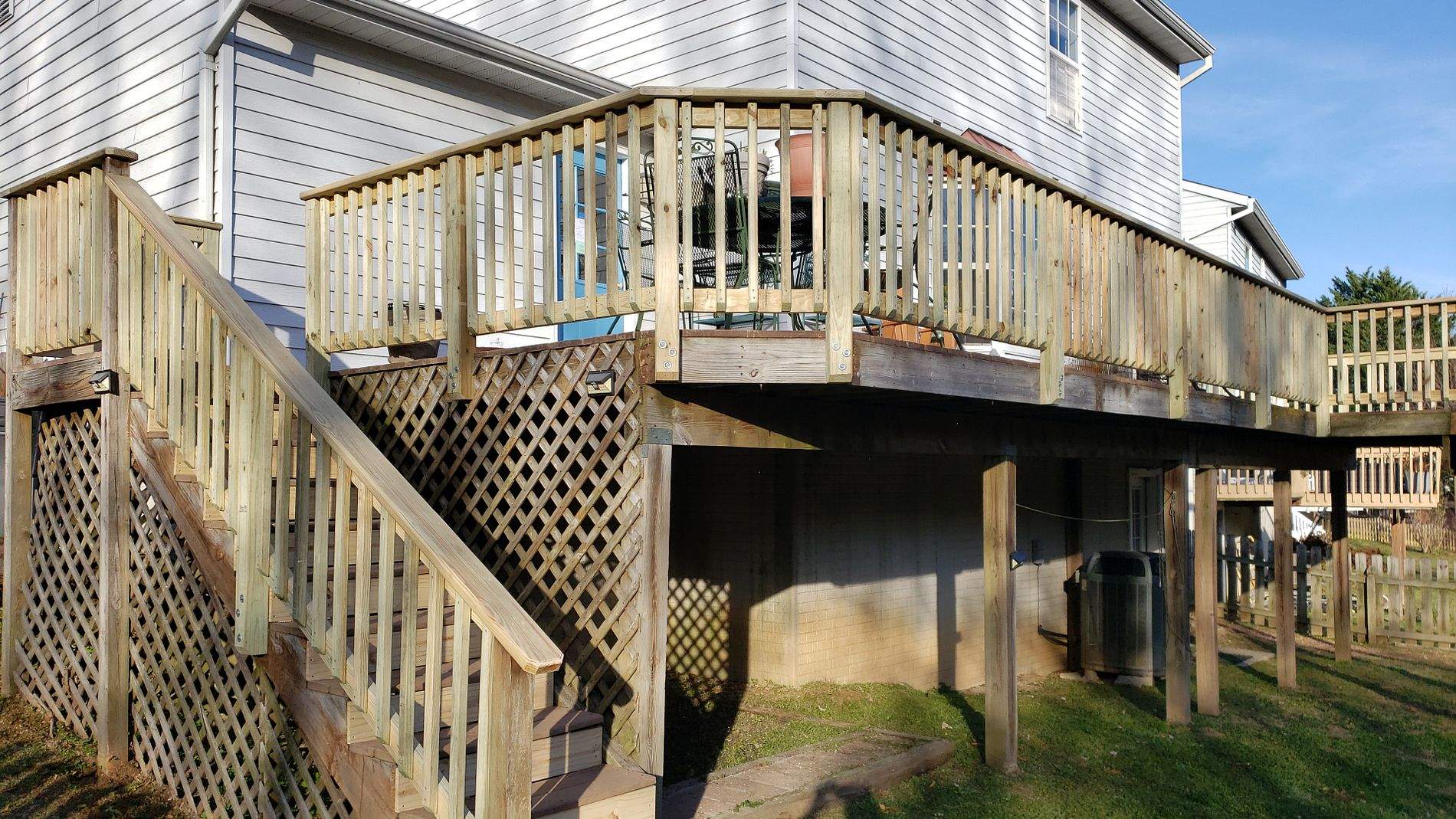 Deck Rail Repair by Roof Right Inc