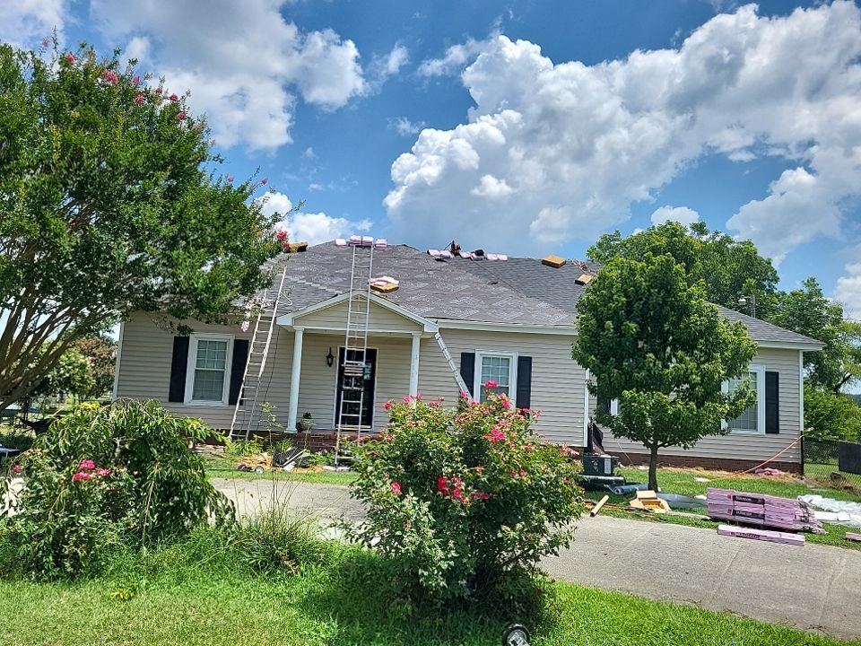 Five Oaks Roofing Plus LLC featured photo.