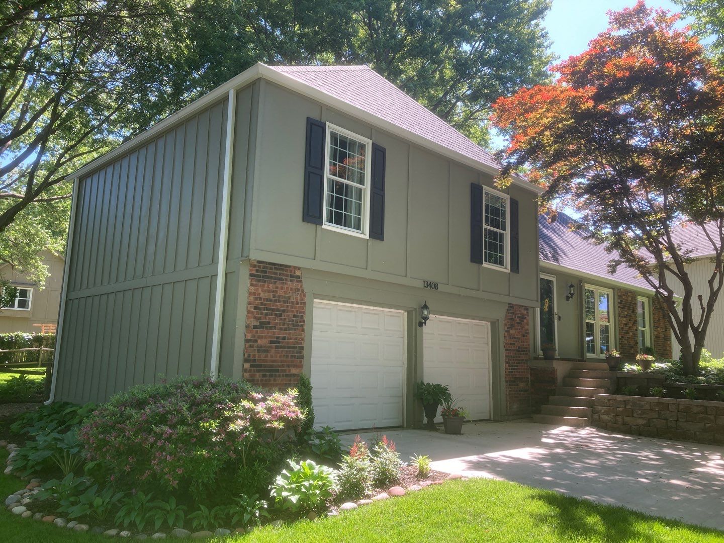 Siding Installation using James Hardie by EEC  Windows, Siding & Roofing 