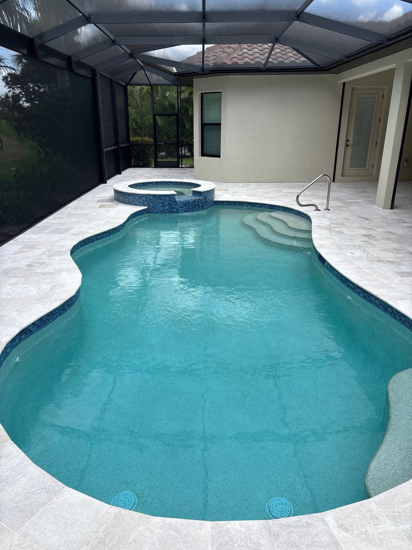 Textured Marble Pool Deck - Bonita National Golf & Country Club by Old Town Pavers Llc