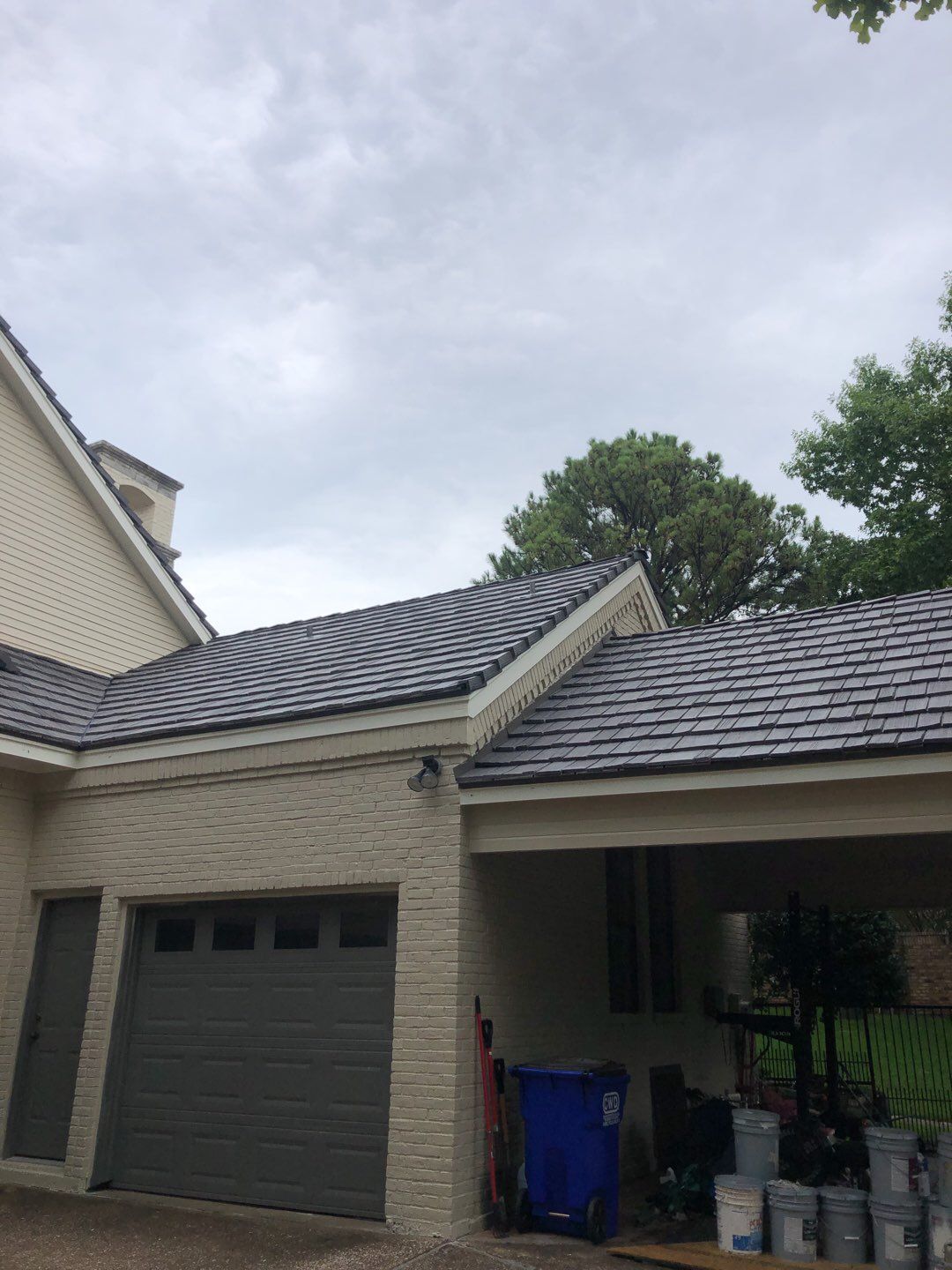 Designer Residential Roof with Zip System by Springtree Restoration