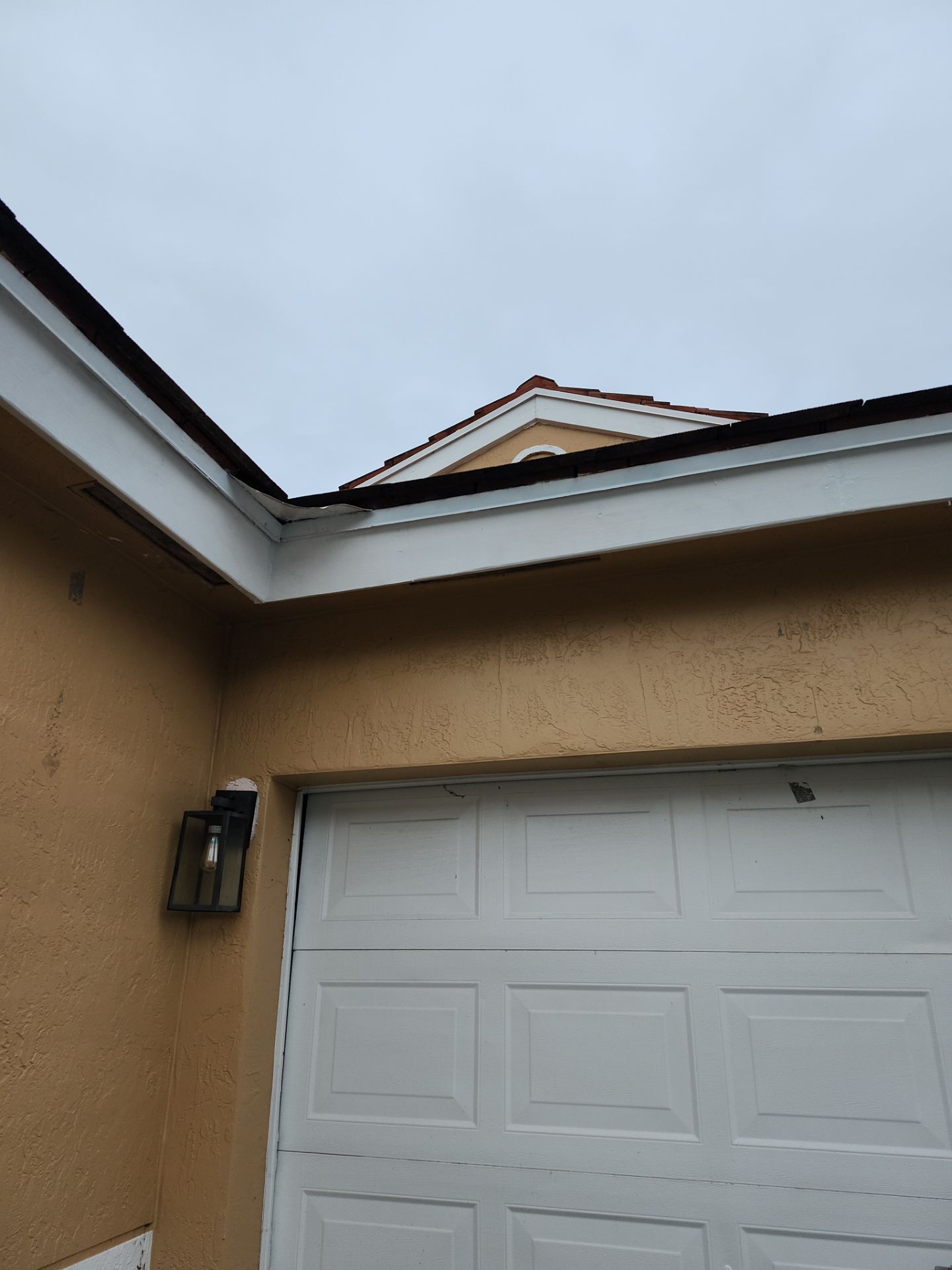 Fascia Repair in Pembroke Pines β Flawless Craftsmanship & 5-Star Service by Aastro Roofing