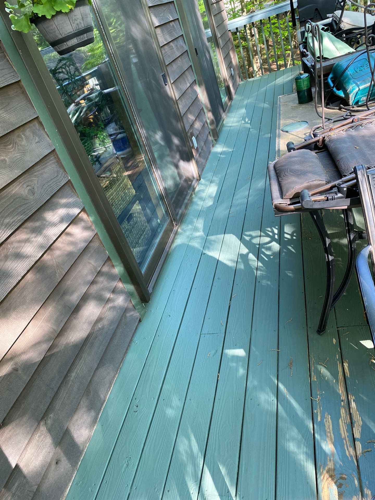Stained deck and Pressure wash by Gordon Painting